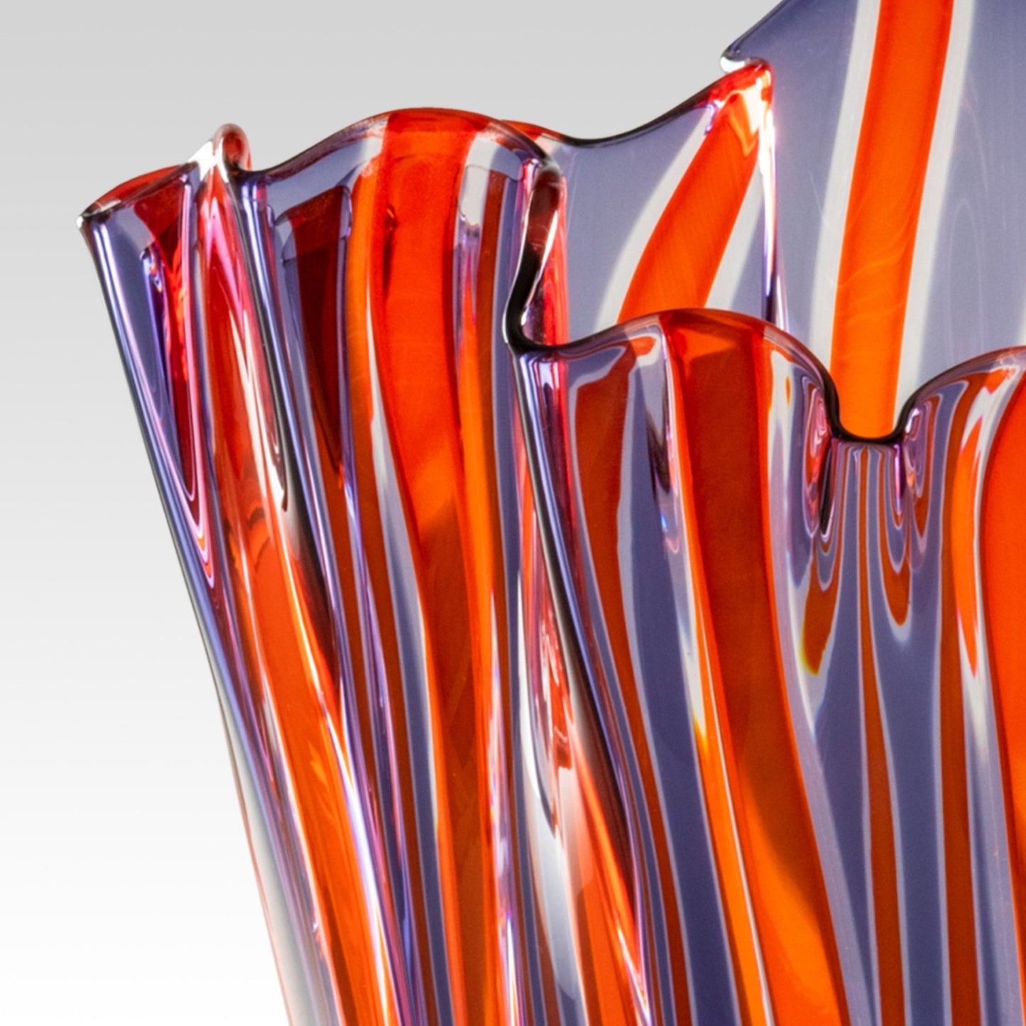 Fazzoletto Handkerchief Vase by Fulvio Bianconi for Venini - Lumini Collections
