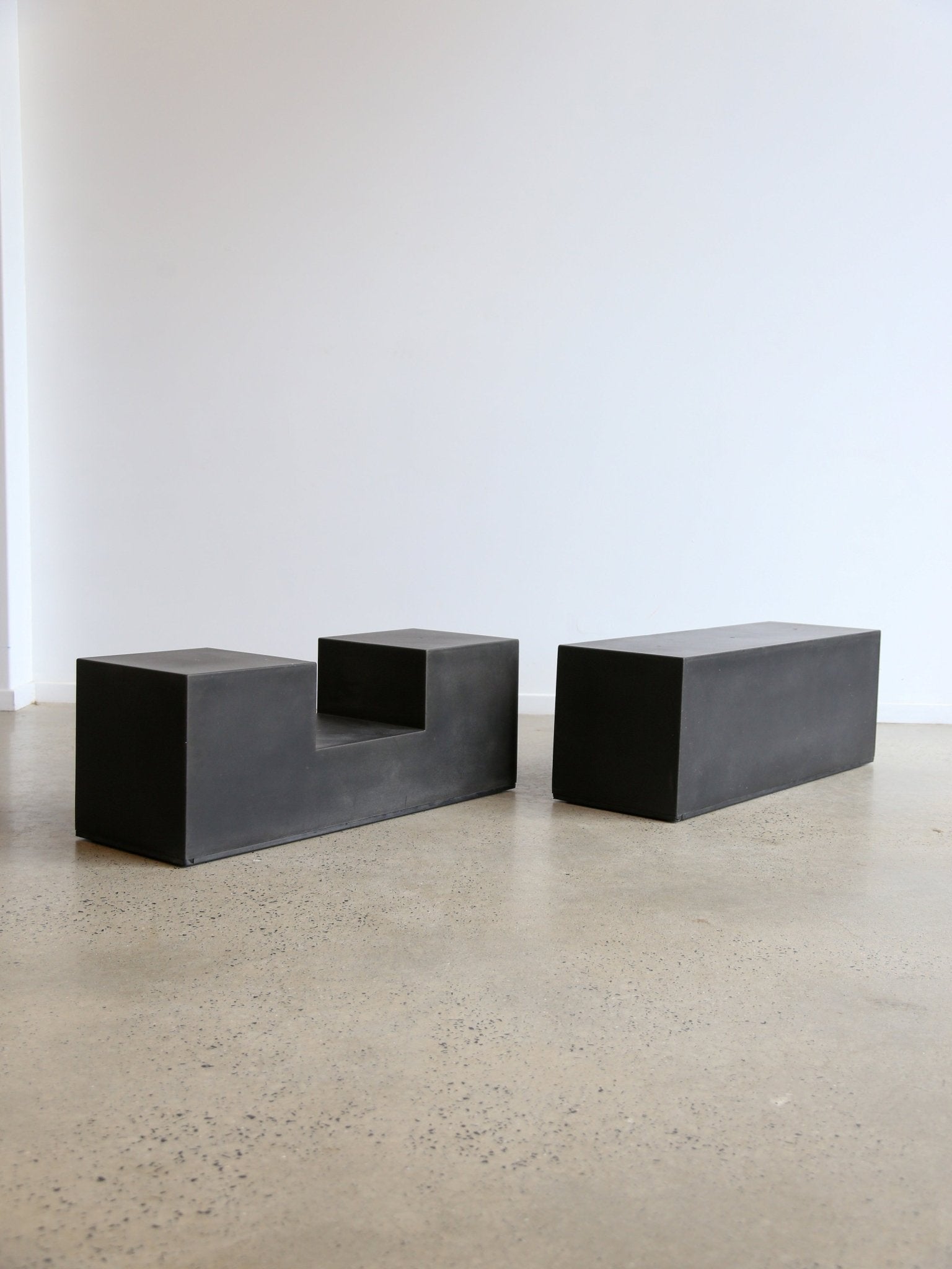 " Gli Scacchi " by Mario Bellini for B&B Italia Modular Black Coffee Table - Lumini Collections