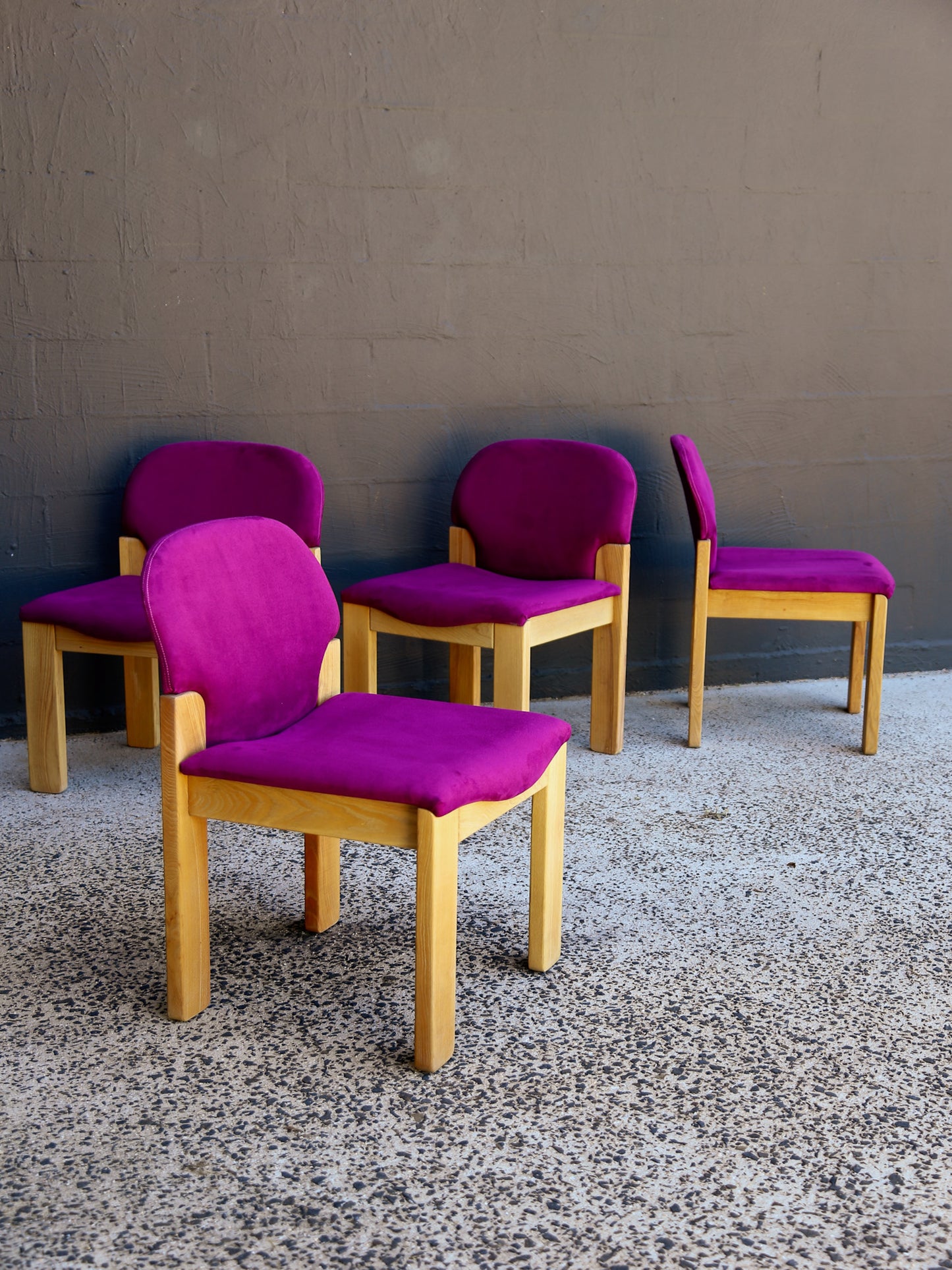 Four “Easy” Chairs by Ernesto Radaelli for Saporiti Italia 1980s