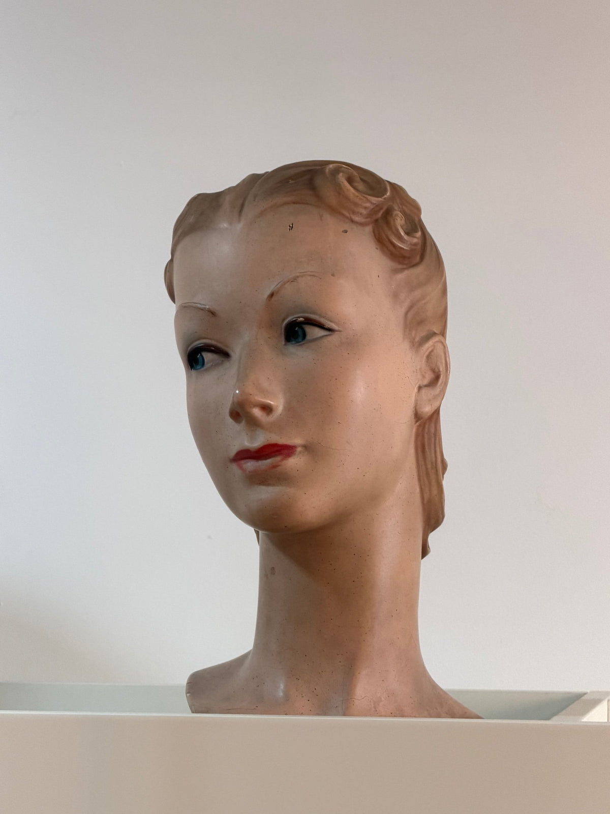 Italian Hand-Painted Mannequin Head, 1920s - Lumini Collections