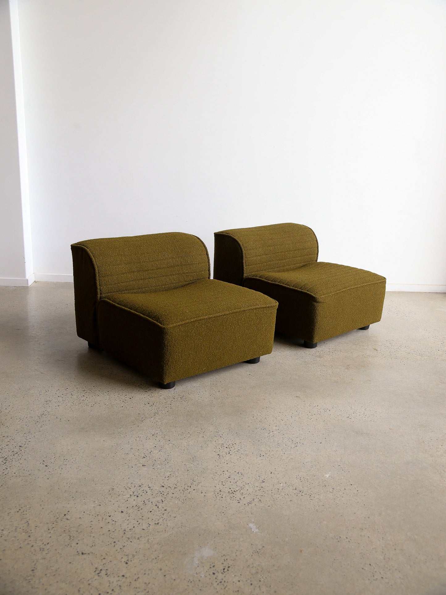 Novemila Lounge Chairs by Tito Agnoli for Arflex in Green Bouclè