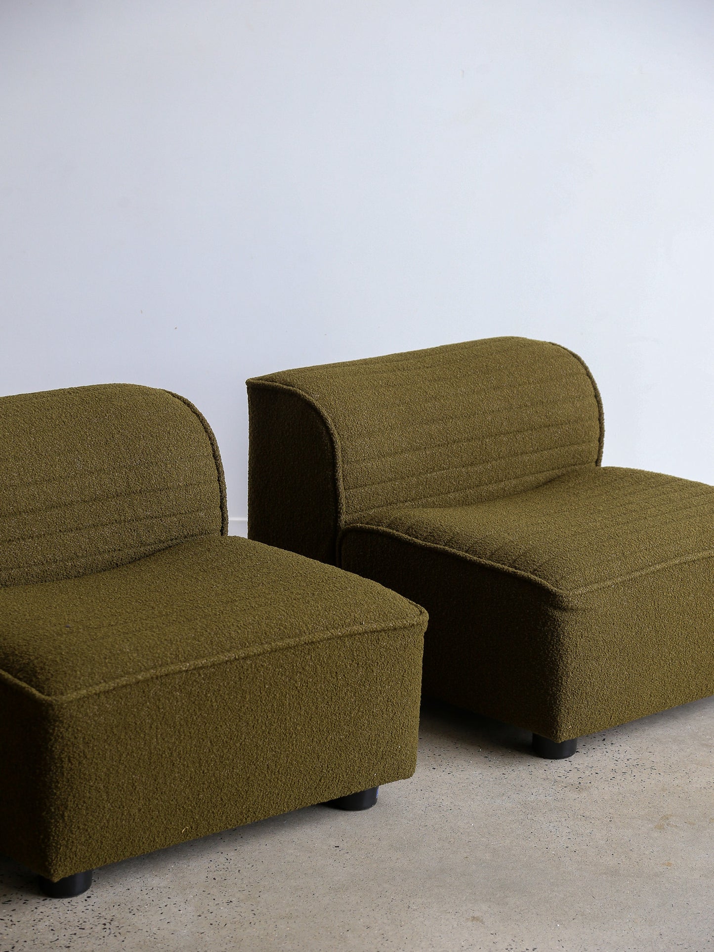 Novemila Lounge Chairs by Tito Agnoli for Arflex in Green Bouclè