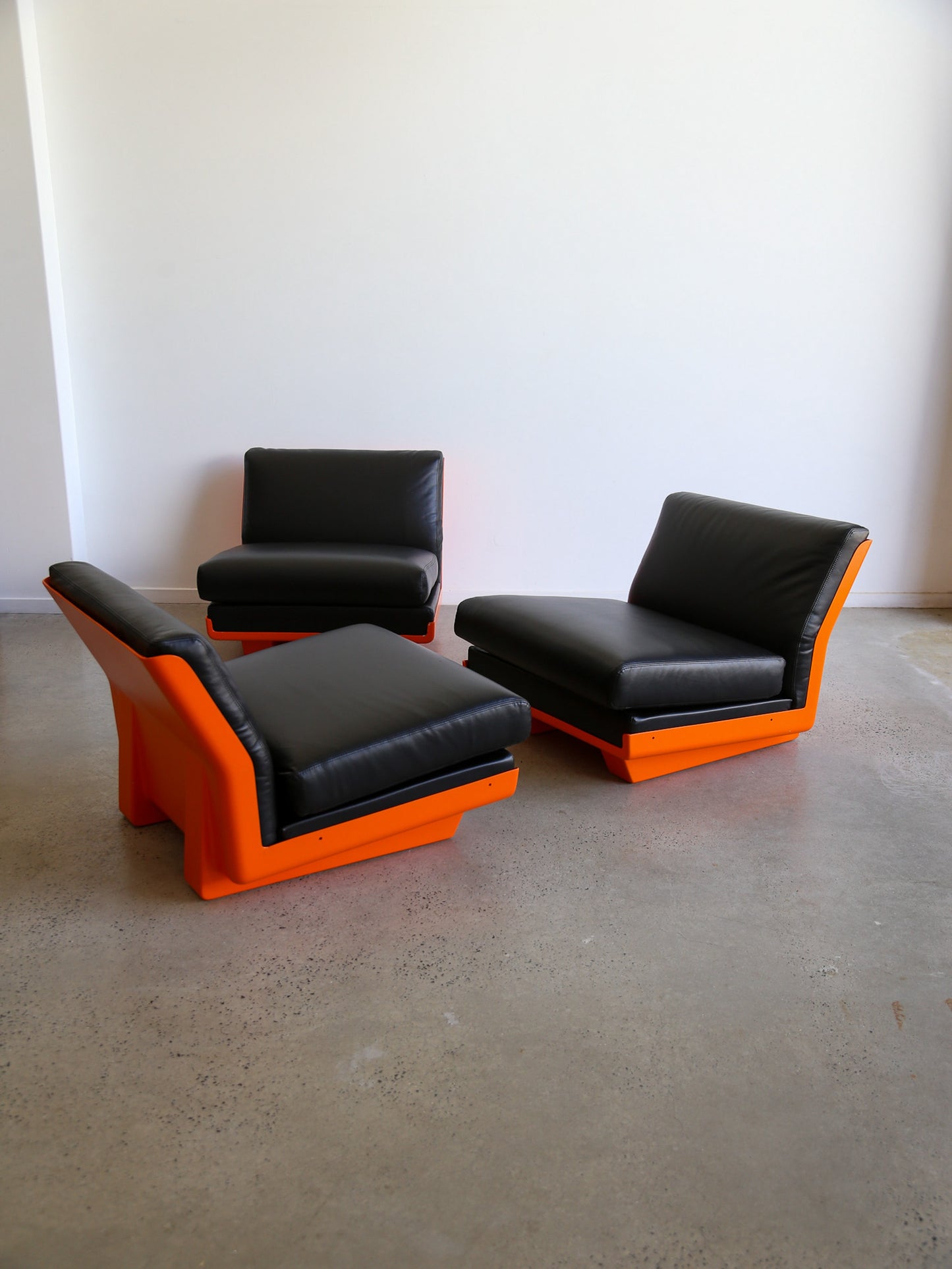 Lounge Chair Set in Orange and Black 1970s