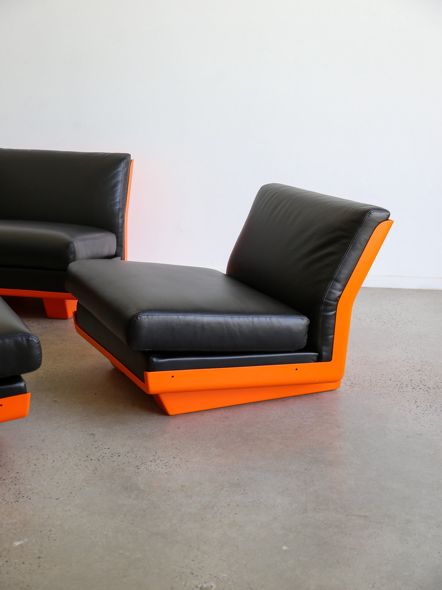 Lounge Chair Set in Orange and Black 1970s