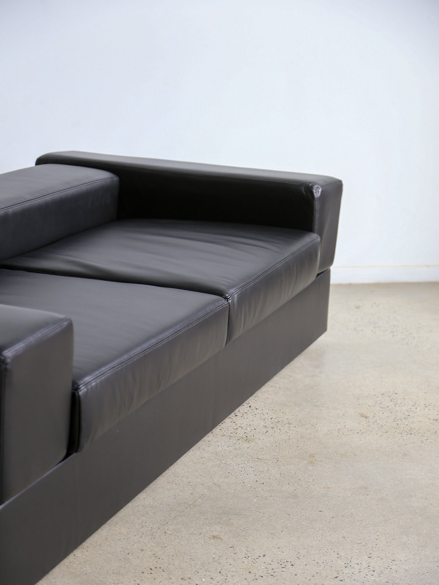 Tito Agnoli for Cinova Day Bed Sofa in Black Leather