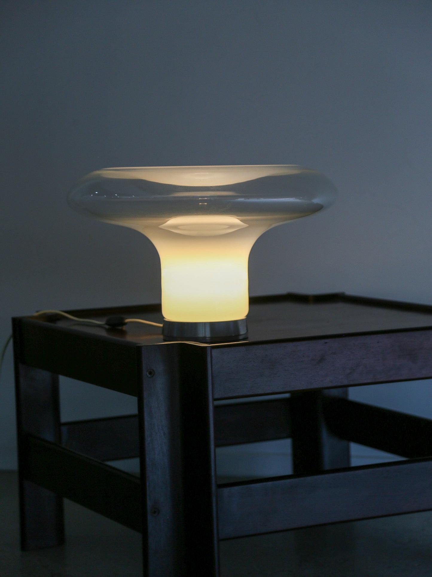 Lesbo Table Lamp by Angelo Mangiarotti for Artemide in Murano Glass