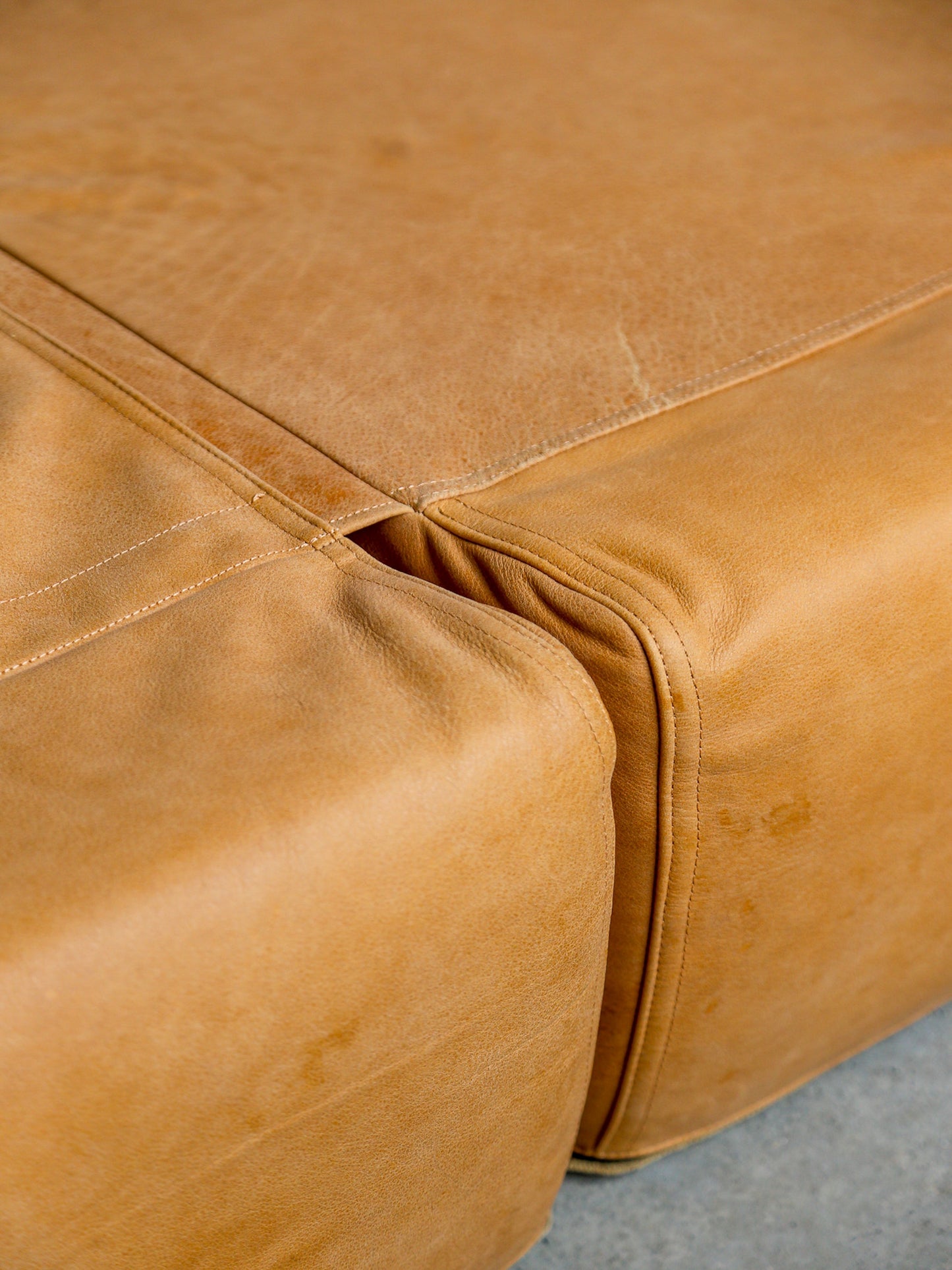 Bamboletto by Mario Bellini for B&B Italia in Cognac Leather 1970s