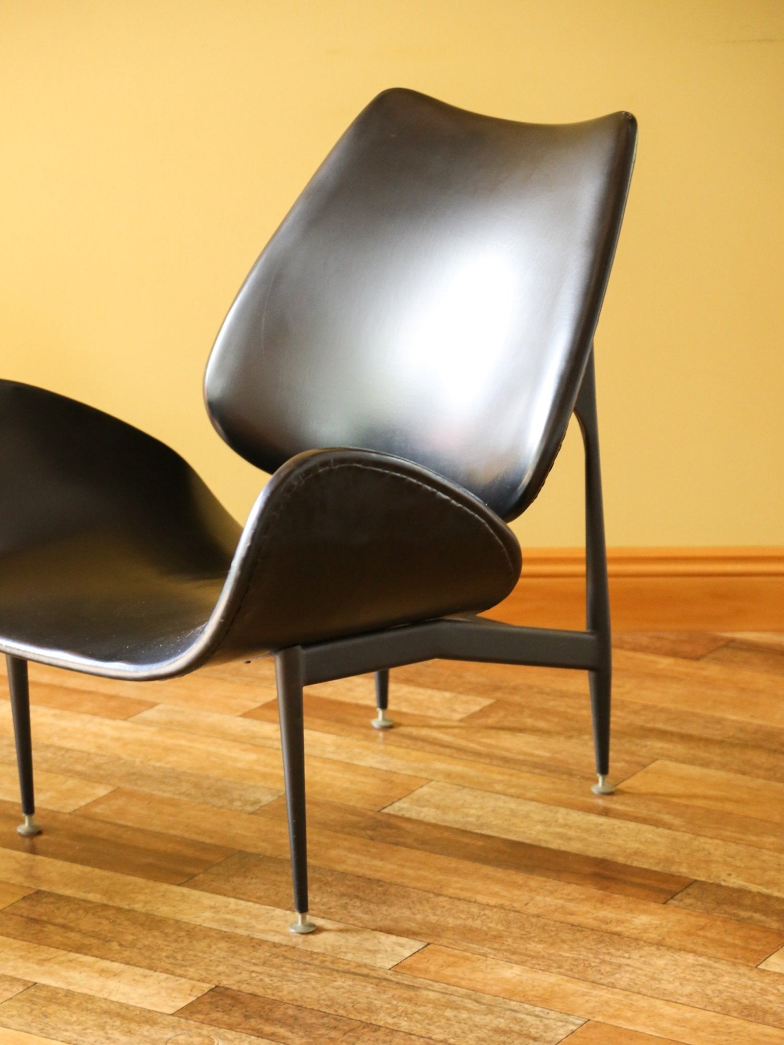 Grant Featherston Scape Armchairs, Australia - Lumini Collections