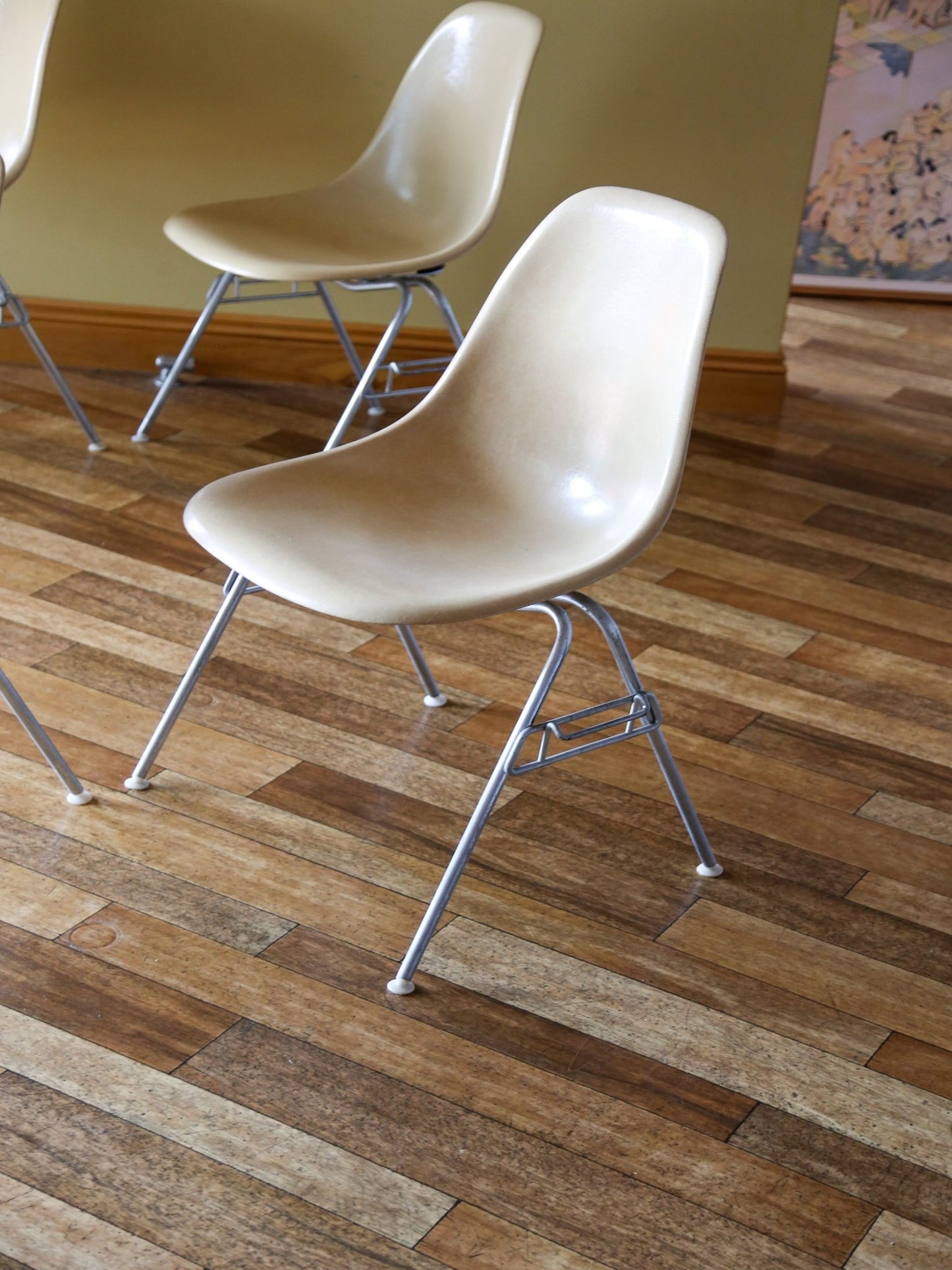 Set of Four Herman Miller Eames Fiberglass Dining Chairs - Lumini Collections
