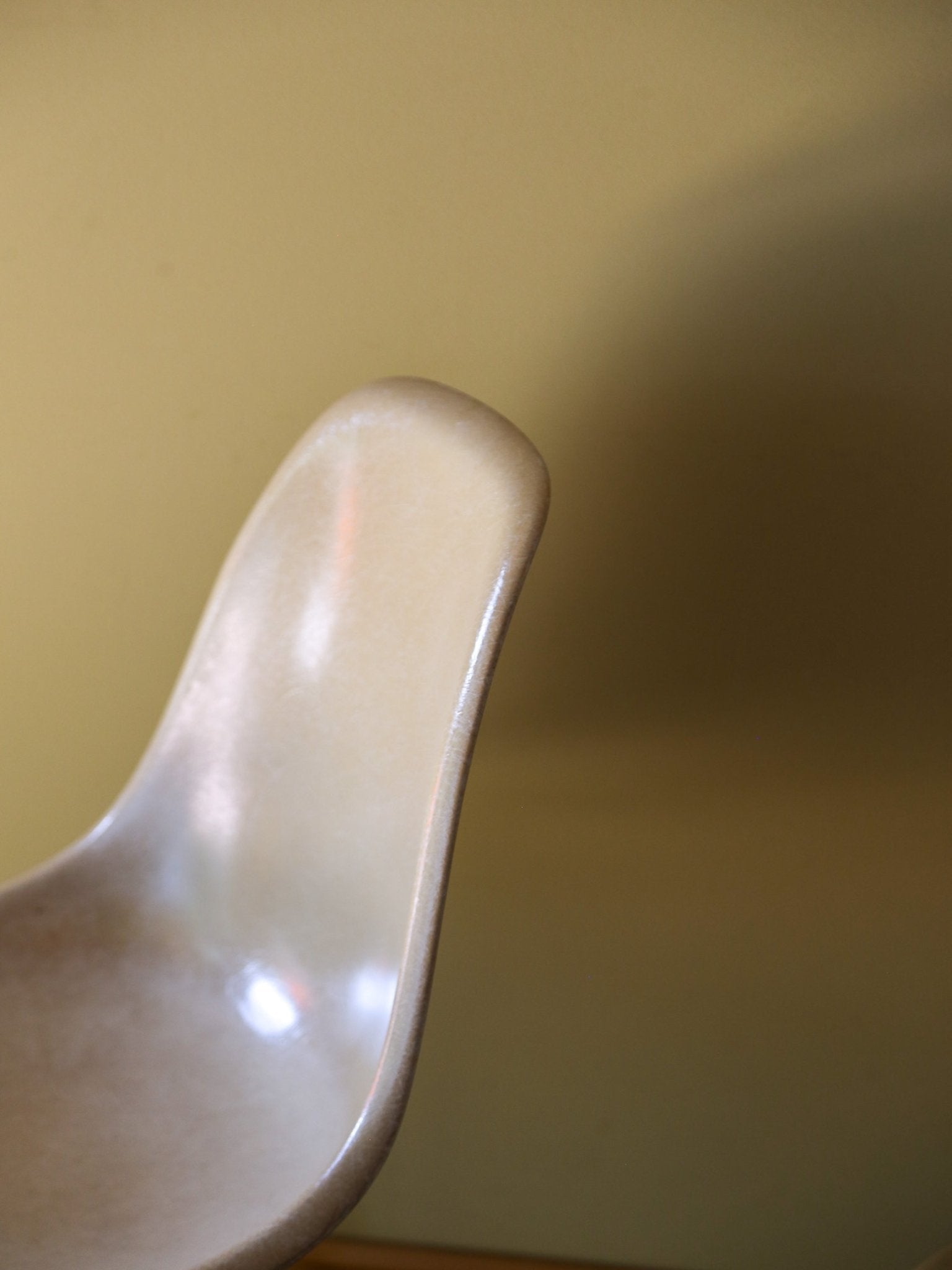 Set of Four Herman Miller Eames Fiberglass Dining Chairs - Lumini Collections