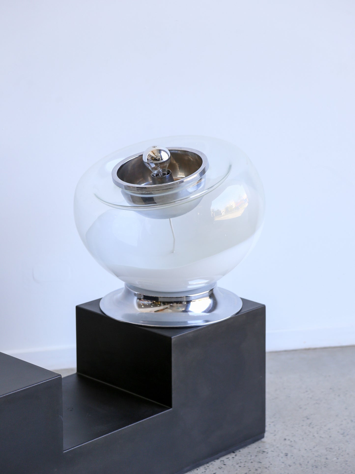 Toni Zuccheri Chrome & White Murano Glass Table Lamp