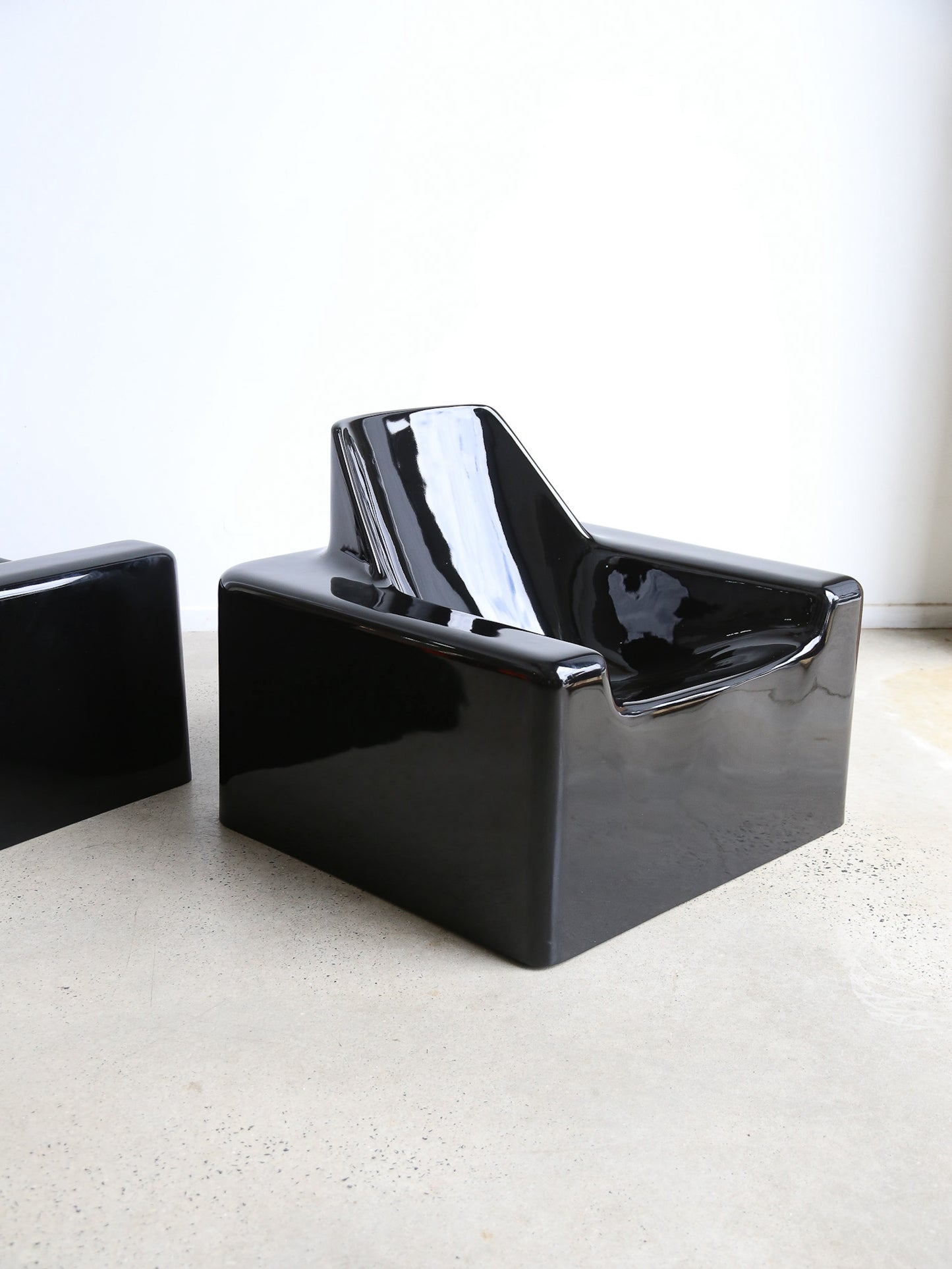 Piero Gatti & Franco Teodoro Set of Two Balck Fiberglass Armchairs