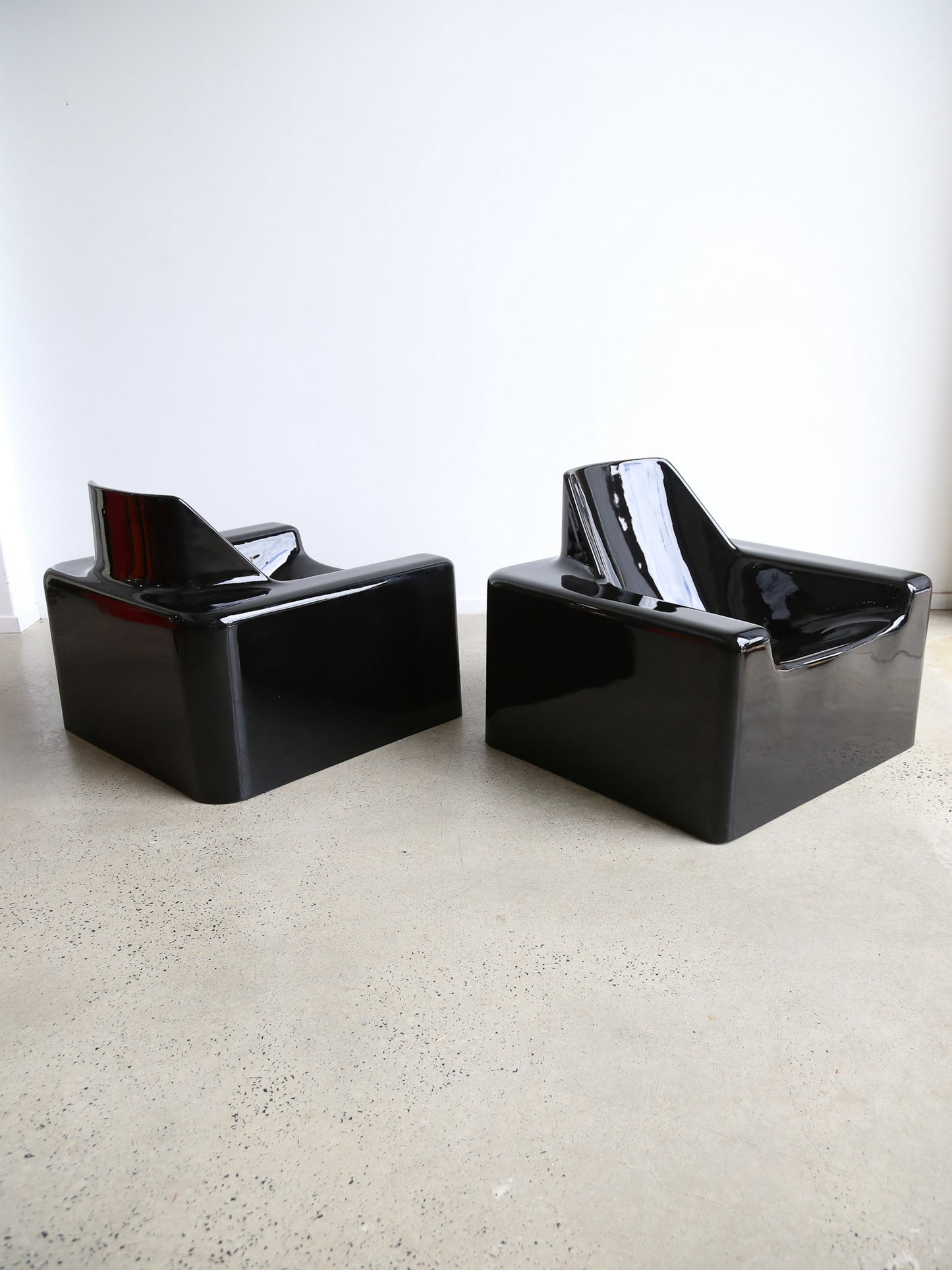 Piero Gatti & Franco Teodoro Set of Two Balck Fiberglass Armchairs