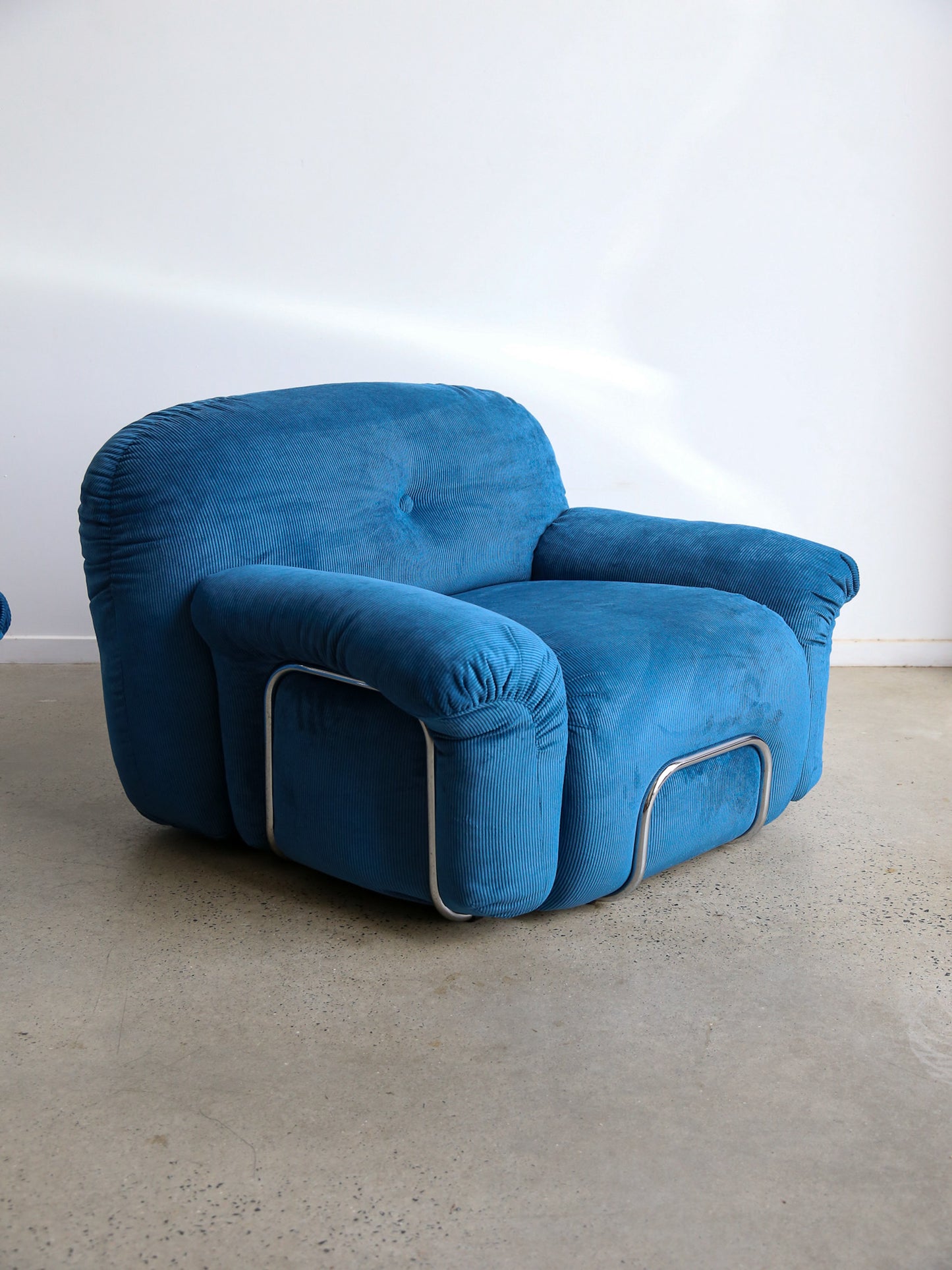 Adriano Pizzesi Sofa Set in Marine Blue Velvet and Chrome Frame