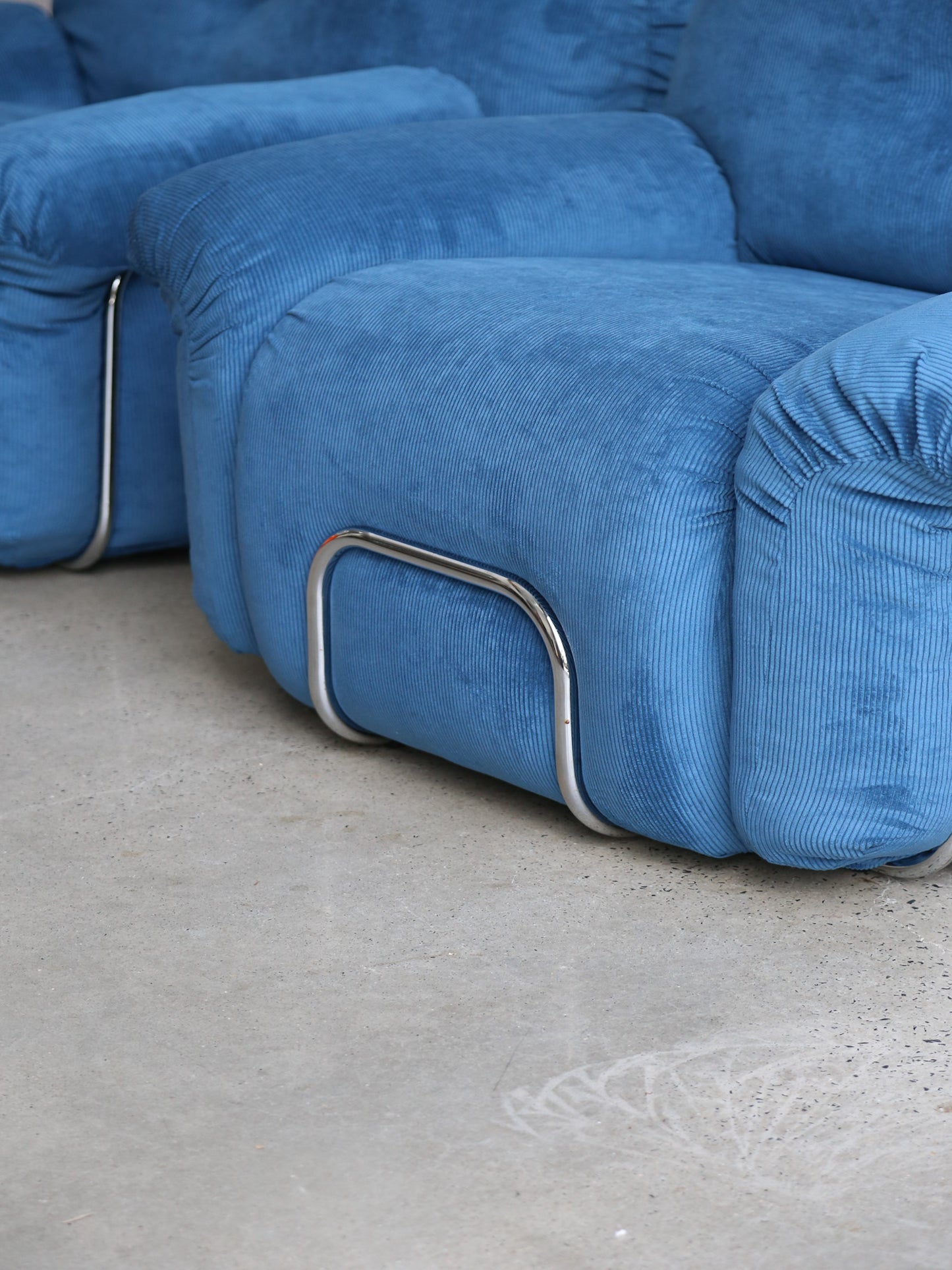 Adriano Pizzesi Sofa Set in Marine Blue Velvet and Chrome Frame