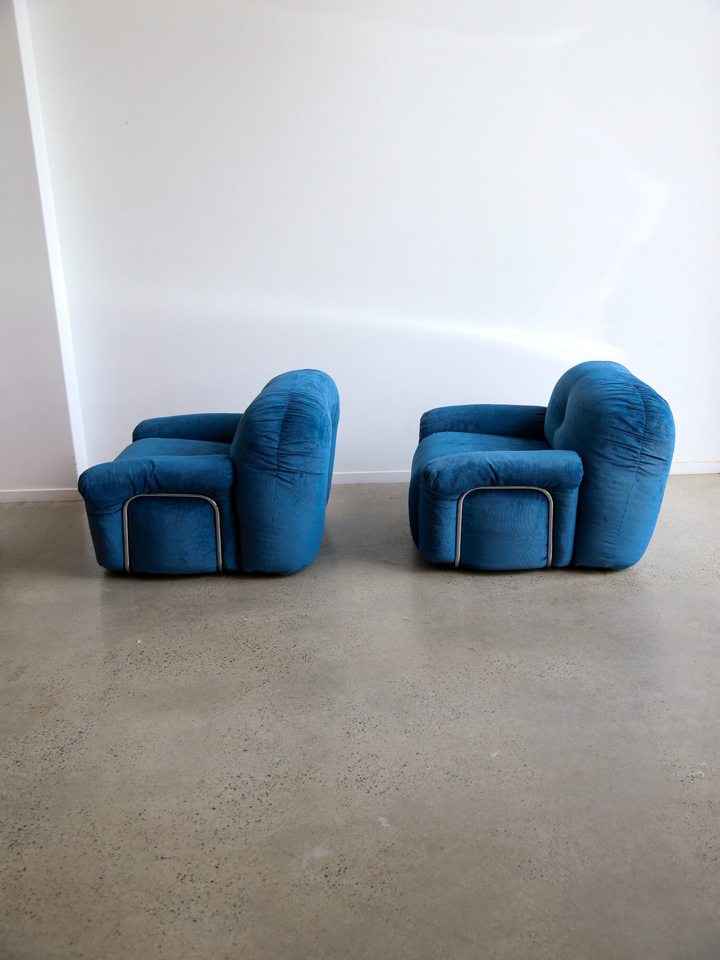 Adriano Pizzesi Sofa Set in Marine Blue Velvet and Chrome Frame