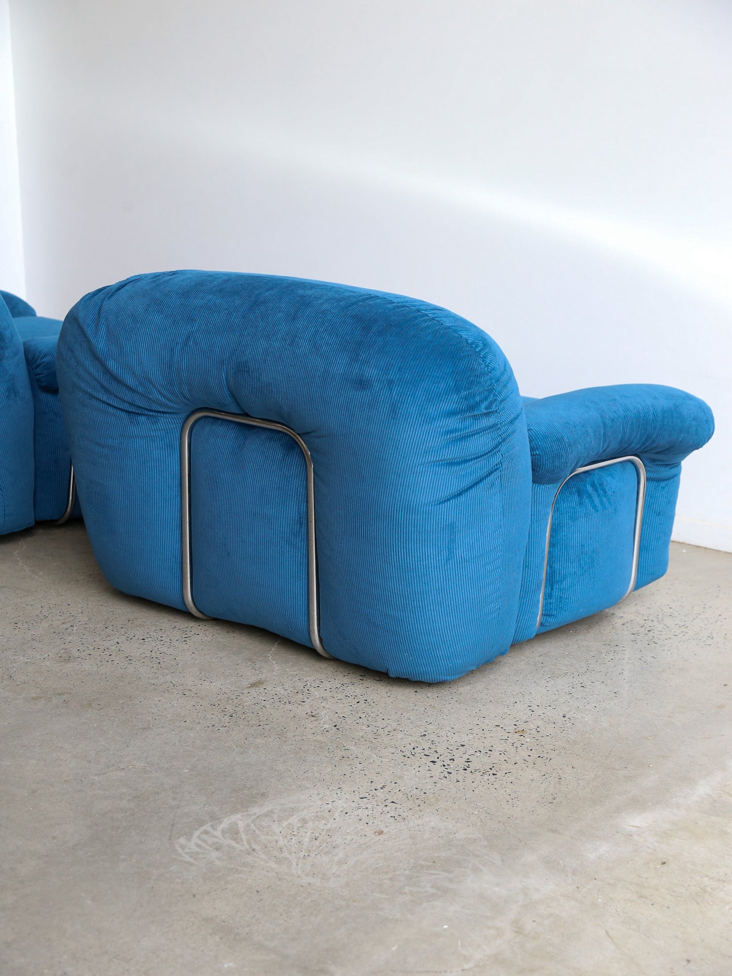 Adriano Pizzesi Sofa Set in Marine Blue Velvet and Chrome Frame