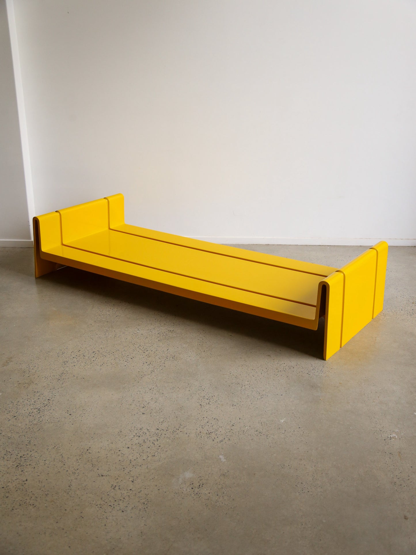 Elco Production Daybed by Rodolfo Bonetto in Fiberglass