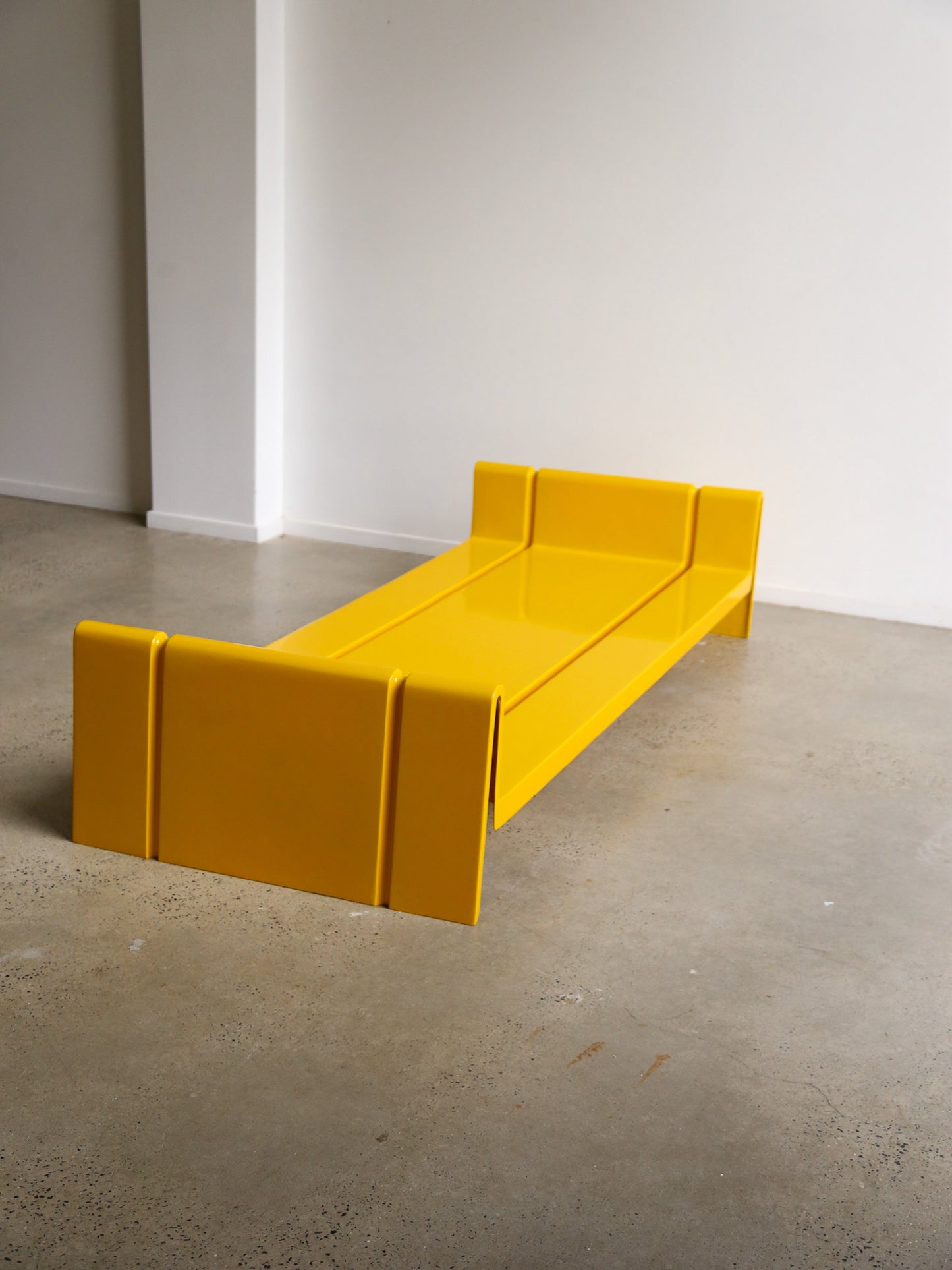 Elco Production Daybed by Rodolfo Bonetto in Fiberglass