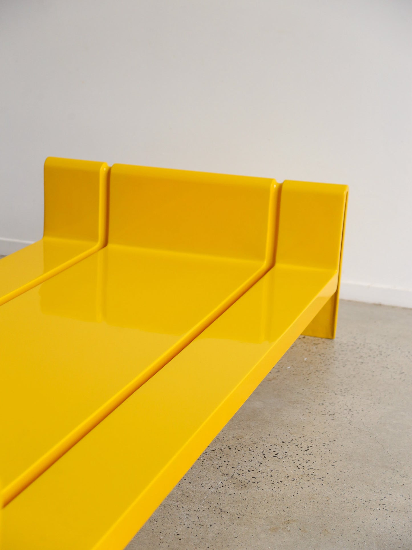 Elco Production Daybed by Rodolfo Bonetto in Fiberglass