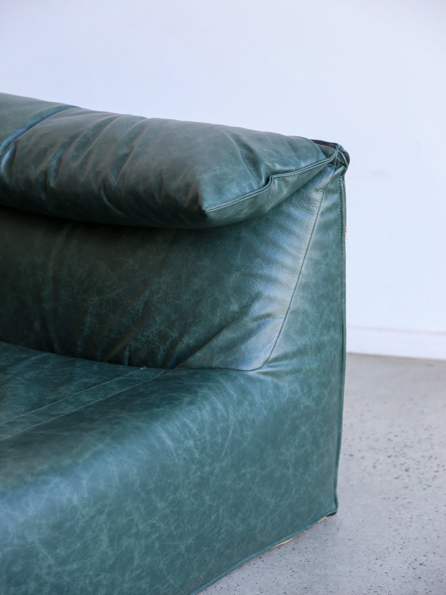 Bamboletto by Mario Bellini for B&B Italia in Dark Green Leather 1970s