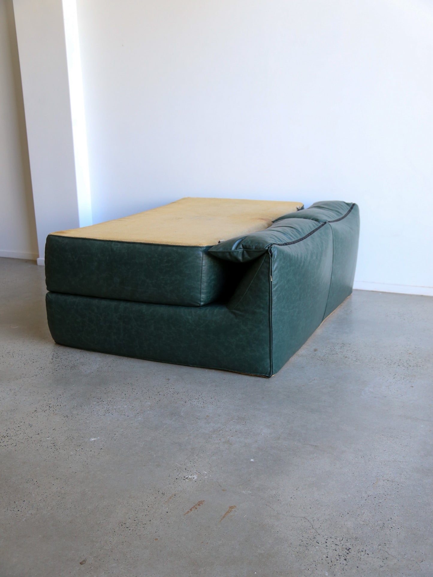 Bamboletto by Mario Bellini for B&B Italia in Dark Green Leather 1970s