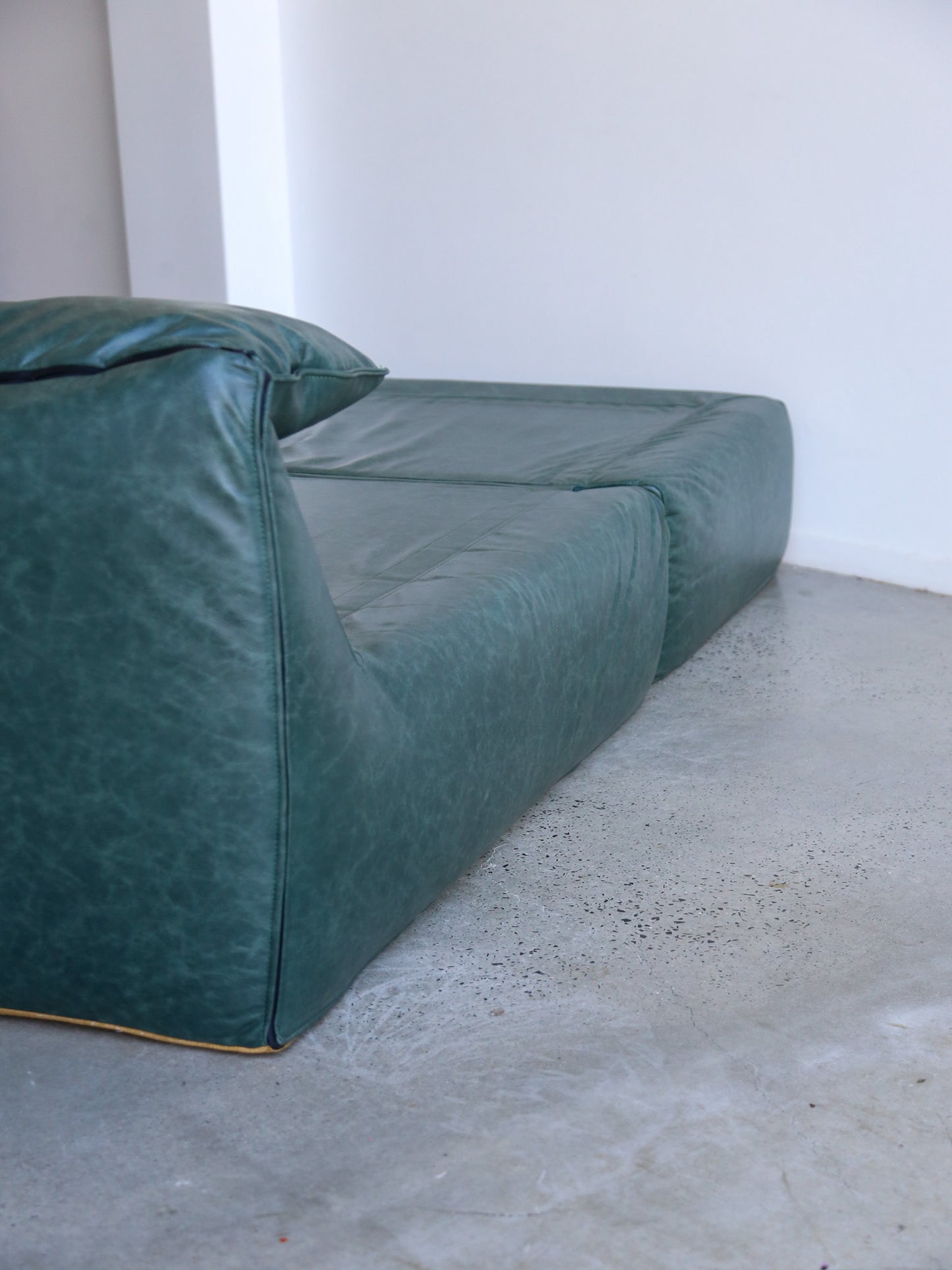 Bamboletto by Mario Bellini for B&B Italia in Dark Green Leather 1970s