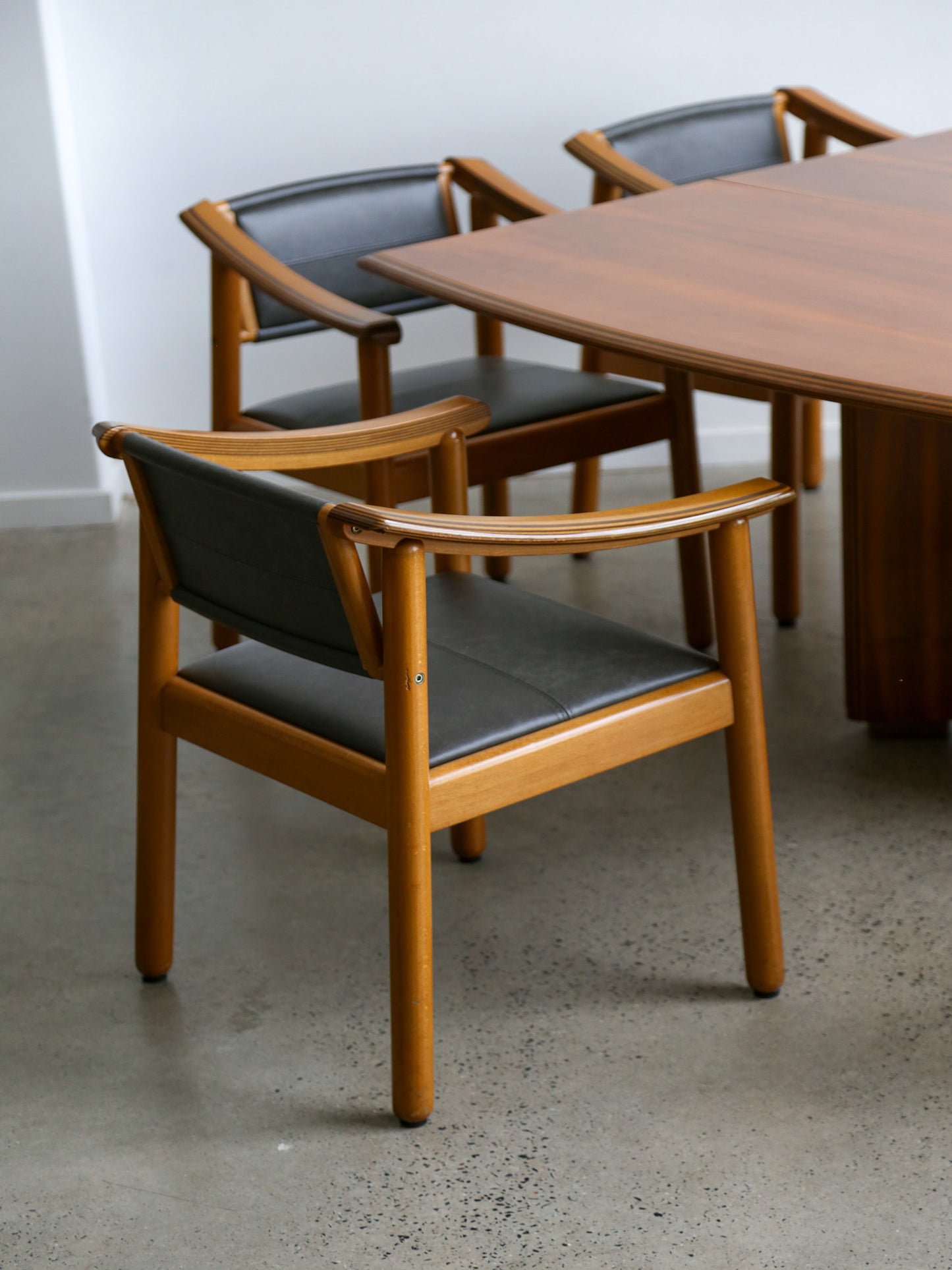 Pierre Cardin for Maxalto Fold-Out Extension Dining Table in Walnut 1980s