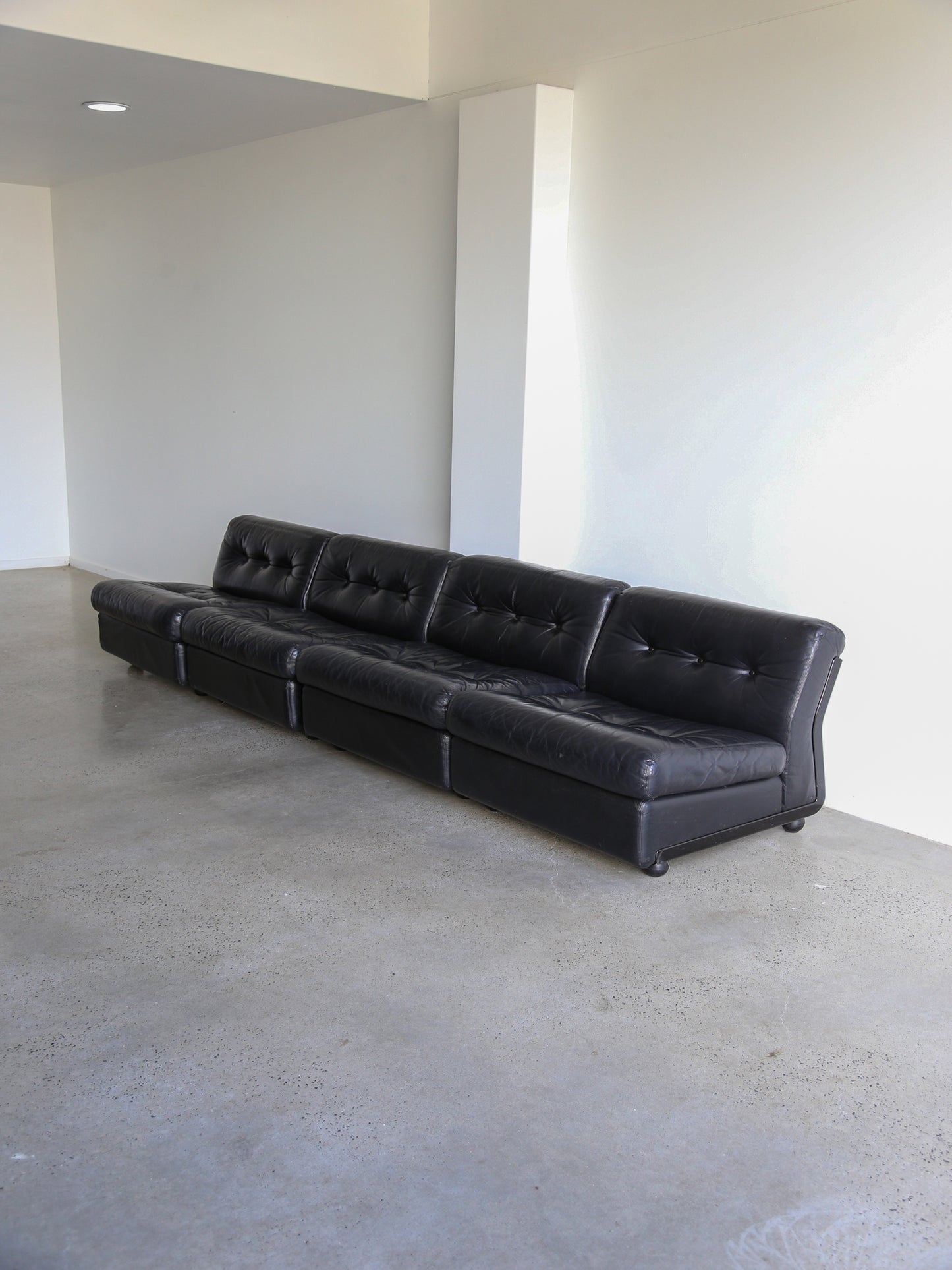 Amanta Modular Sofa in Black Leather By Mario Bellini for B&B Italia 1970