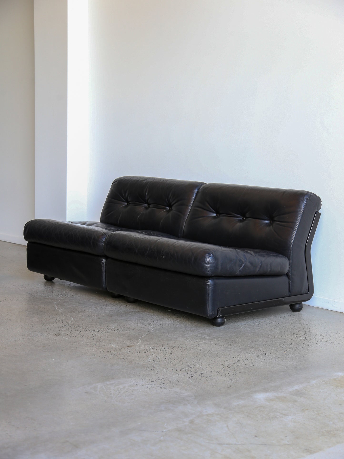 Amanta Modular Sofa in Black Leather By Mario Bellini for B&B Italia 1970