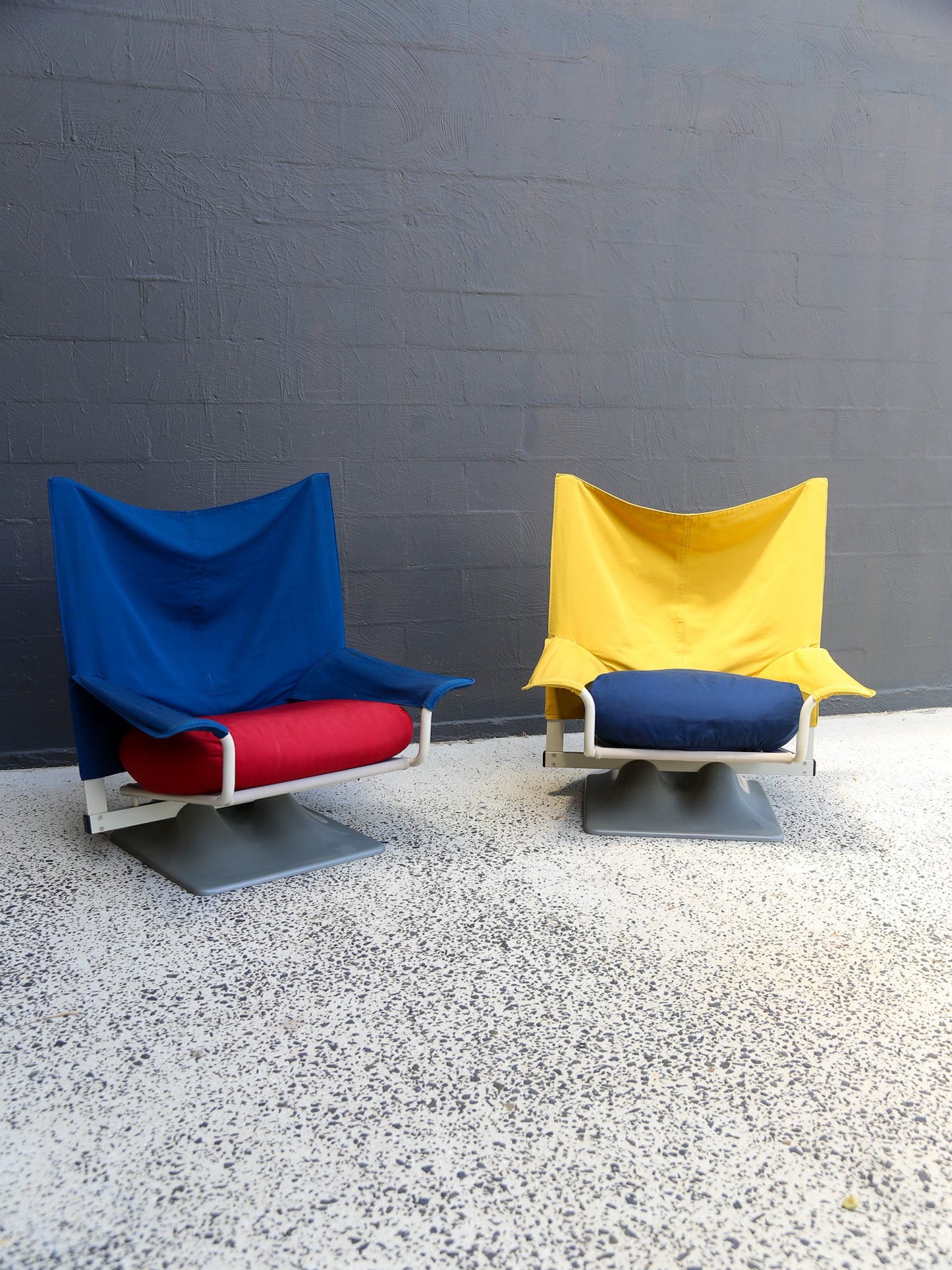 Aeo Loung Armchair by Paolo Deganello for Archizoom Group & Cassina