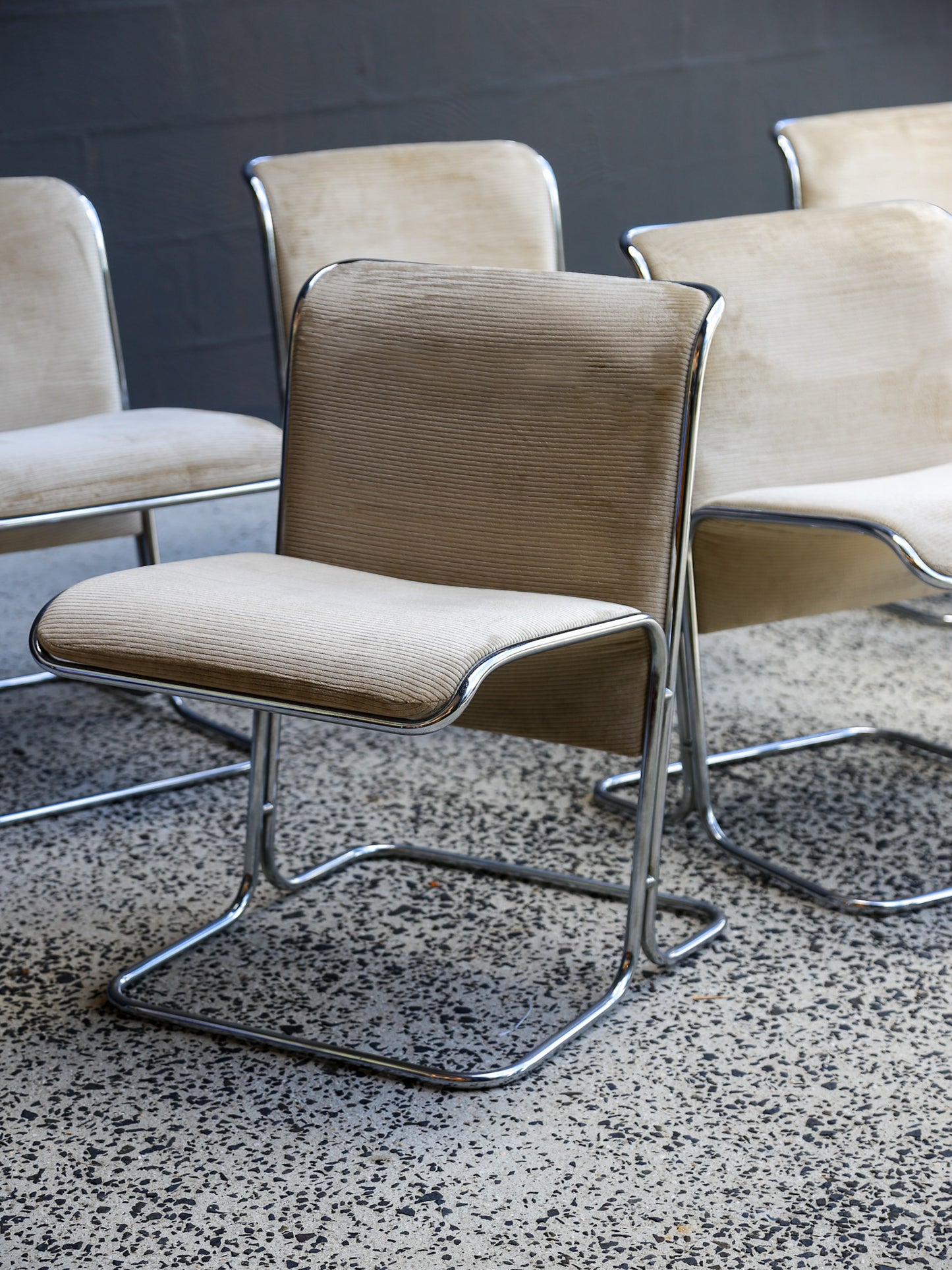 Set of Seven Calla Dining Chairs by Antonio Ari Colombo for Arflex 1970s