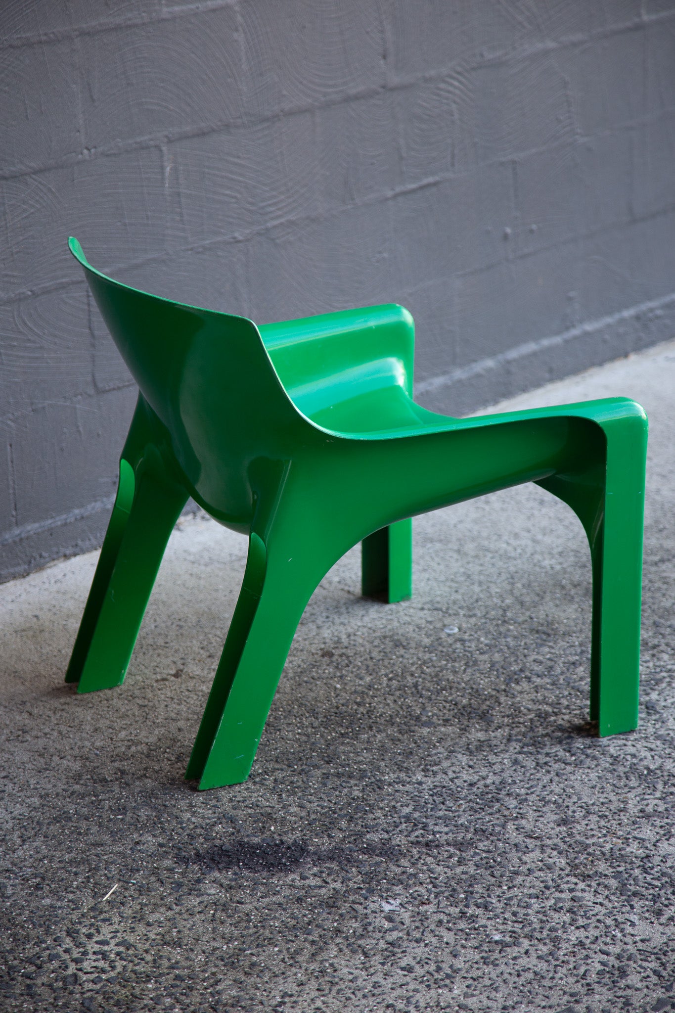 Vicario Chairs by Vico Magistretti for Artemide, 1970s