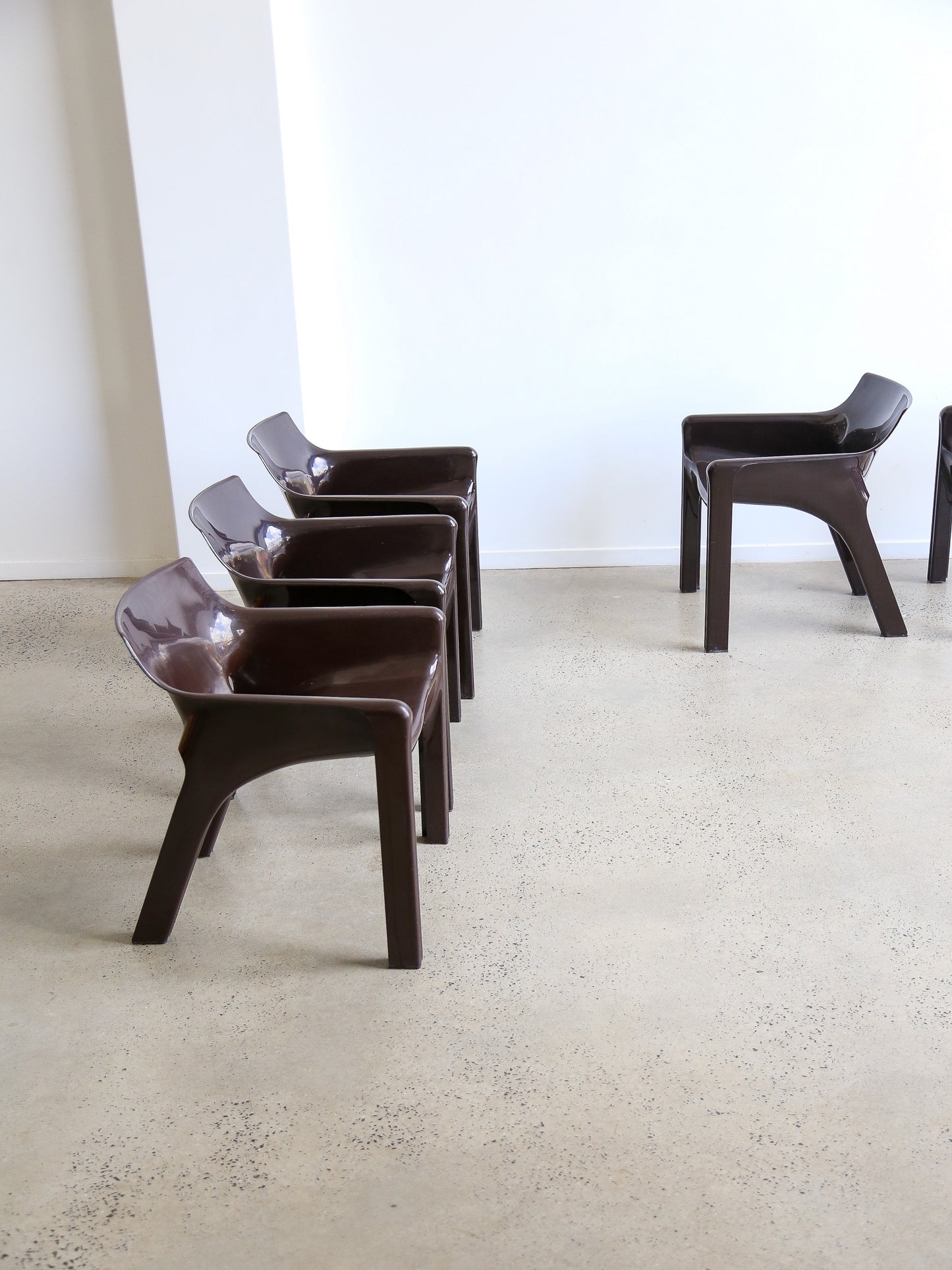 Gaudi Brown Chairs by Vico Magistretti for Artemide Set of Five 1970s