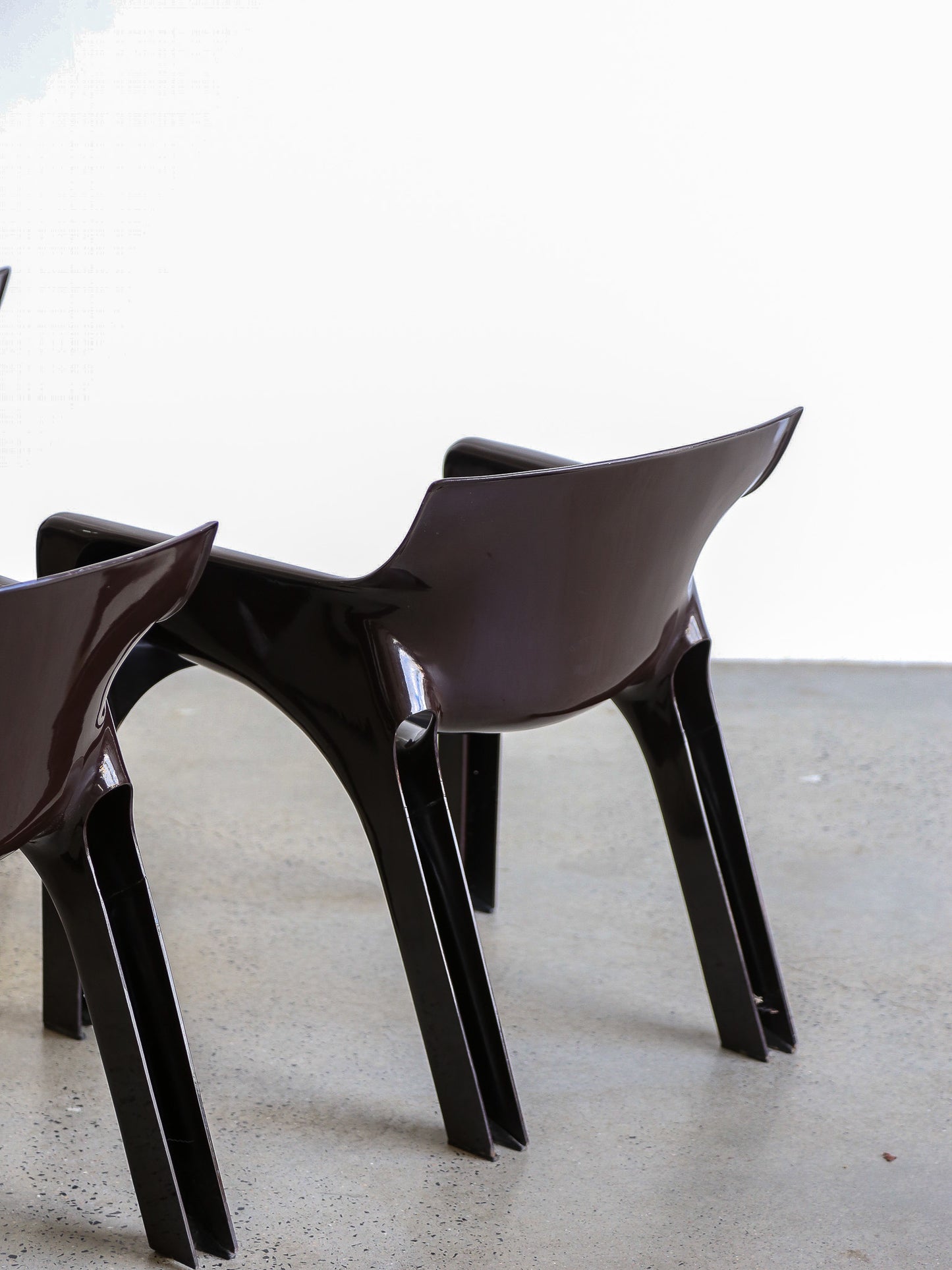 Gaudi Brown Chairs by Vico Magistretti for Artemide Set of Five 1970s