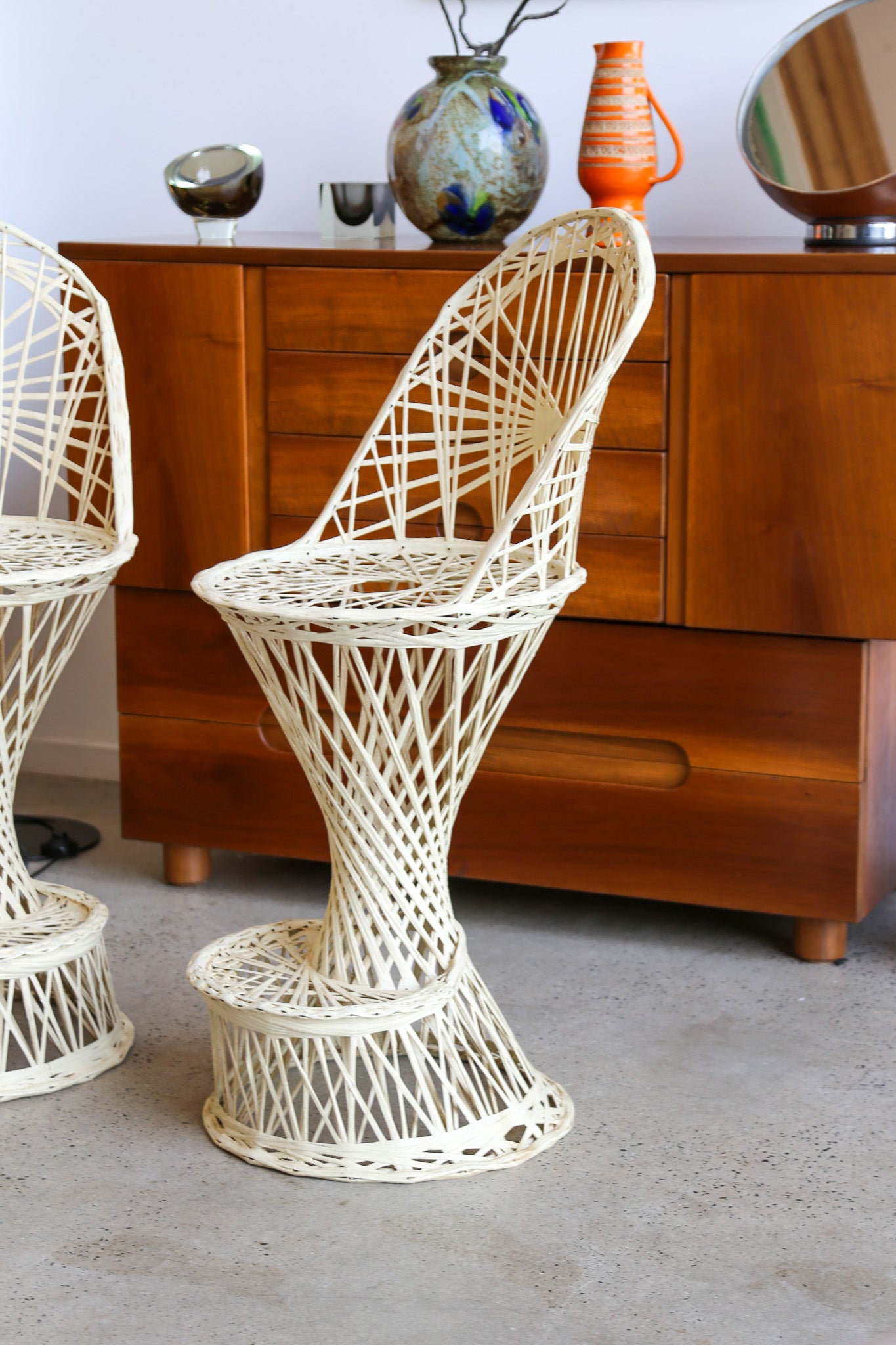 Russell Woodard Spun Fiberglass Bar Stools