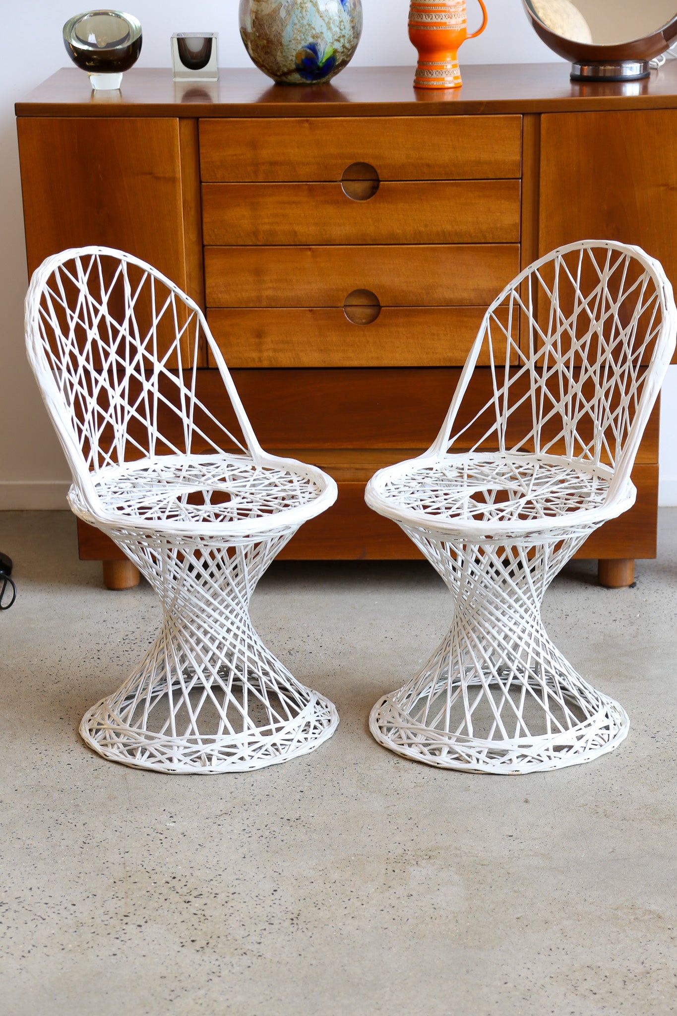 Russell Woodard Spun Fiberglass Dining Chairs