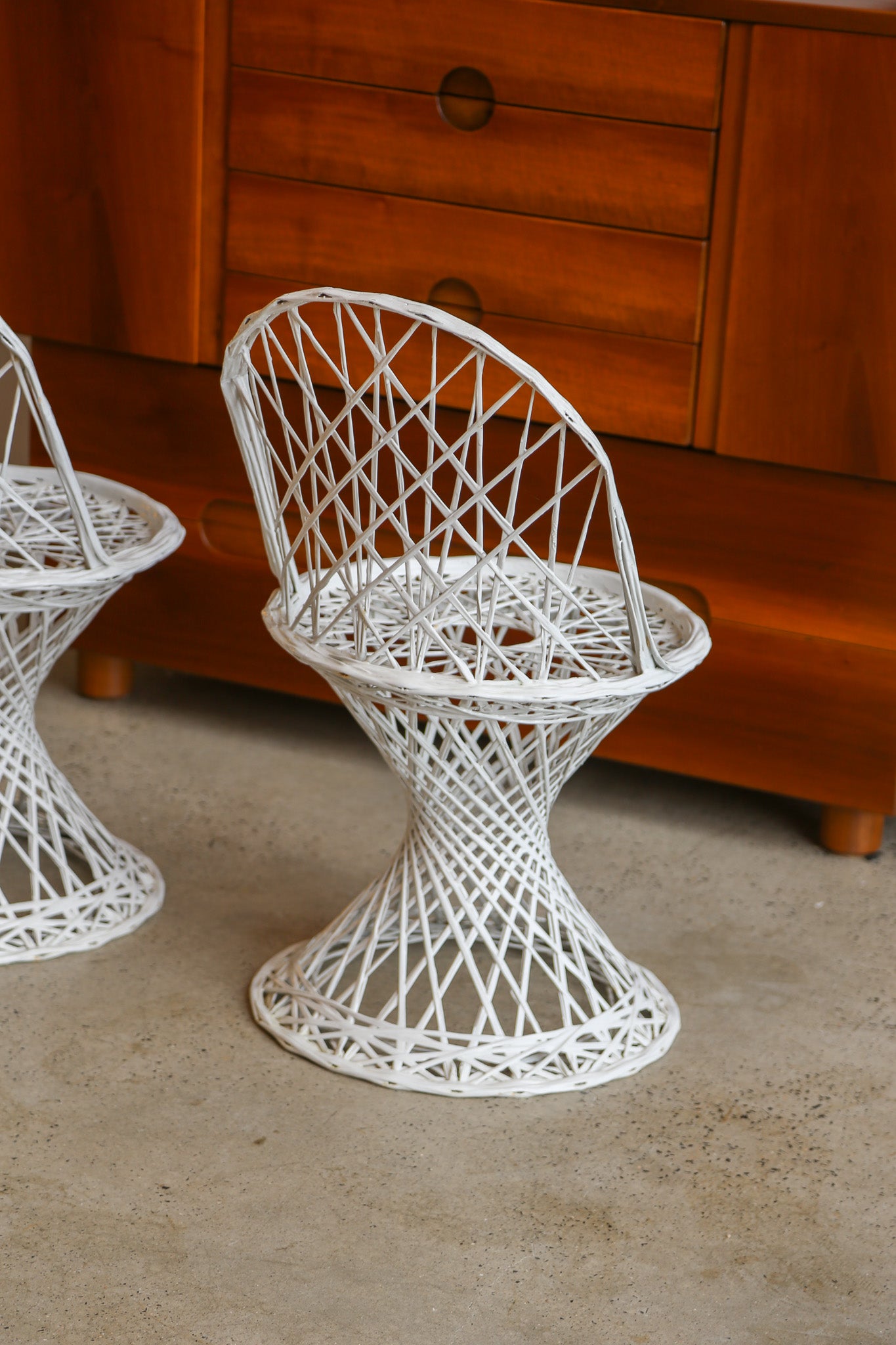 Russell Woodard Spun Fiberglass Dining Chairs