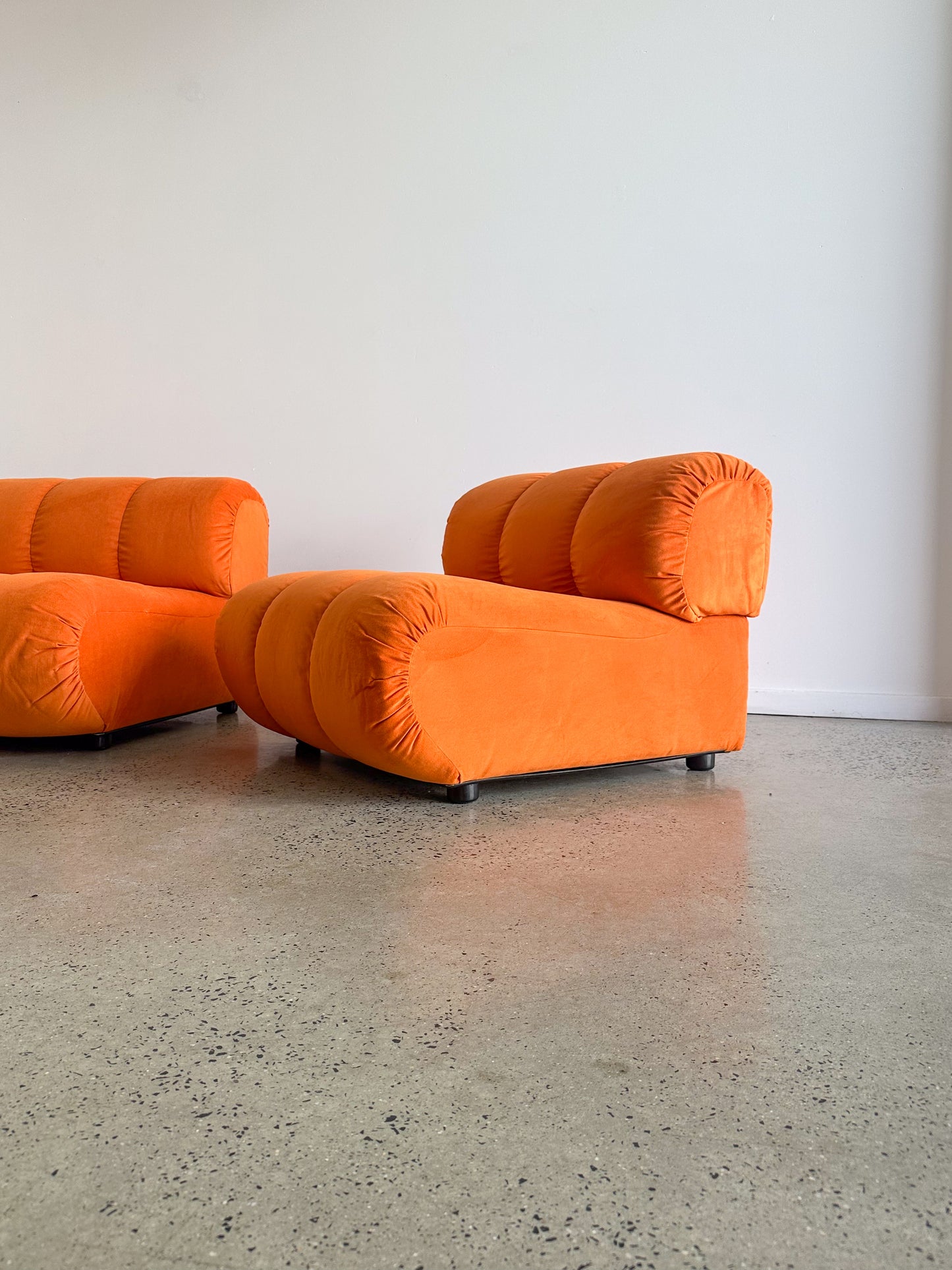 Giuseppe Munari for Poltronova Set of Four Modular Orange Sofa 1970s