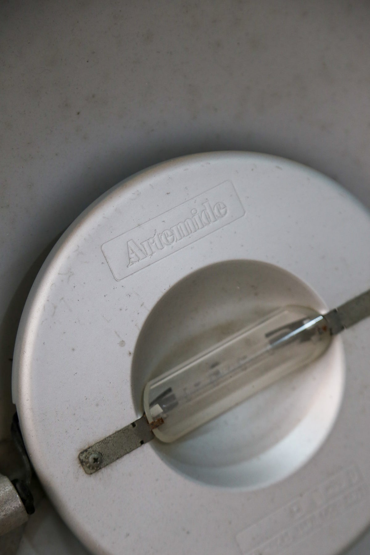 Artemide "Zen" Floor Lamp by Ernesto Gismondi - Lumini Collections