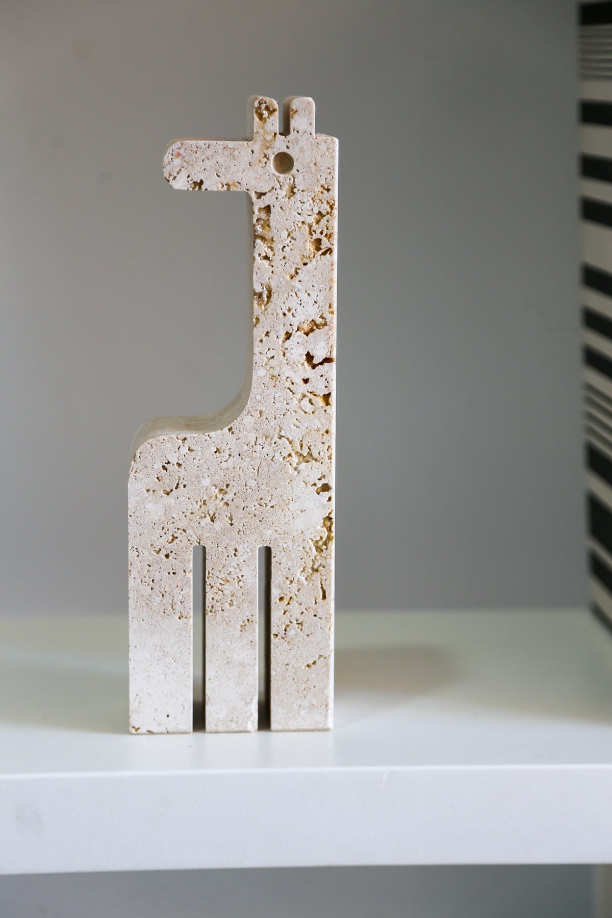 Travertine Giraffe Sculpture Attributed to Enzo Mari for Fratelli Mannelli, 1970s - Lumini Collections