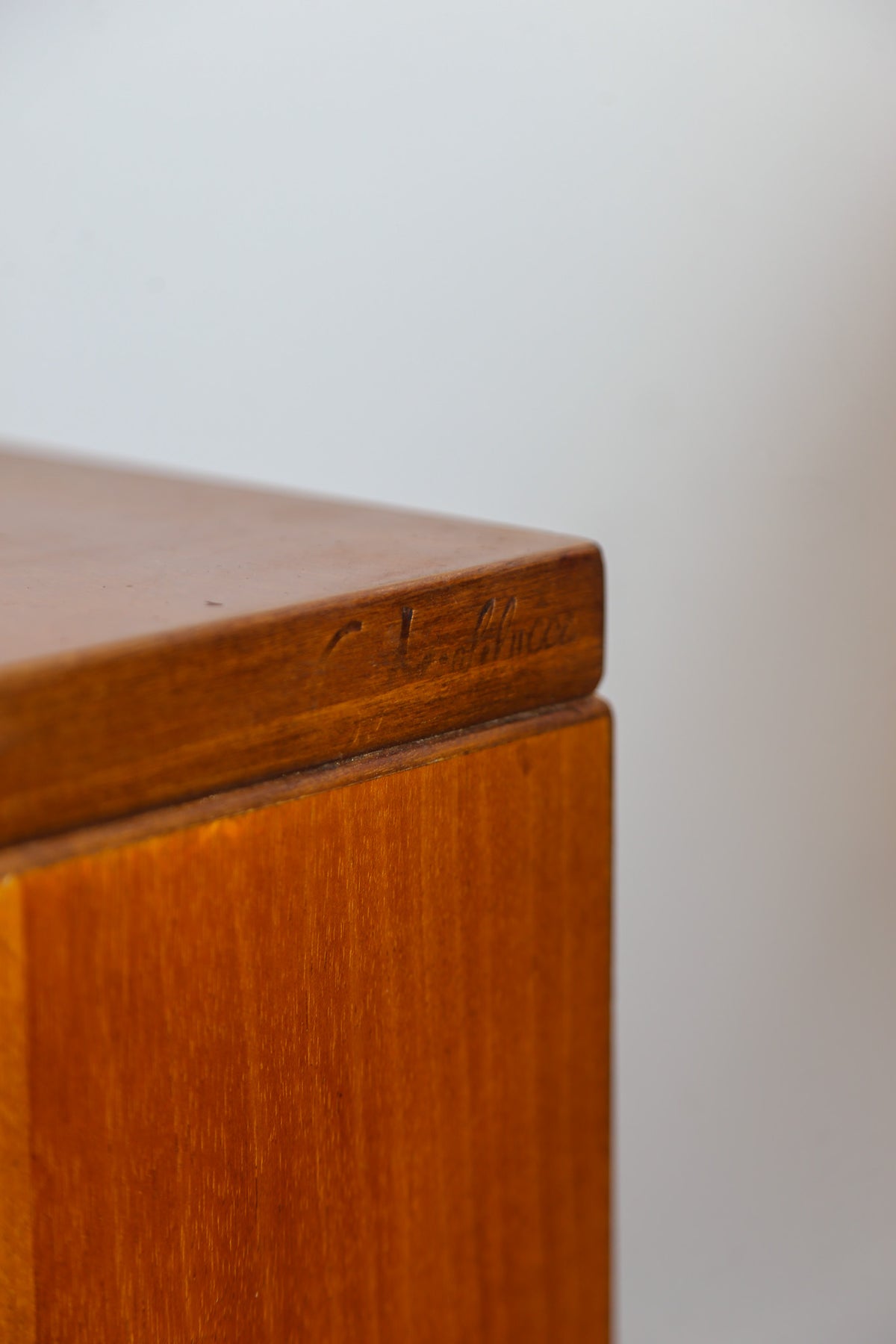 Giovanni Michelucci Walnut Chest of Drawers for Poltronova, 1955 - Lumini Collections