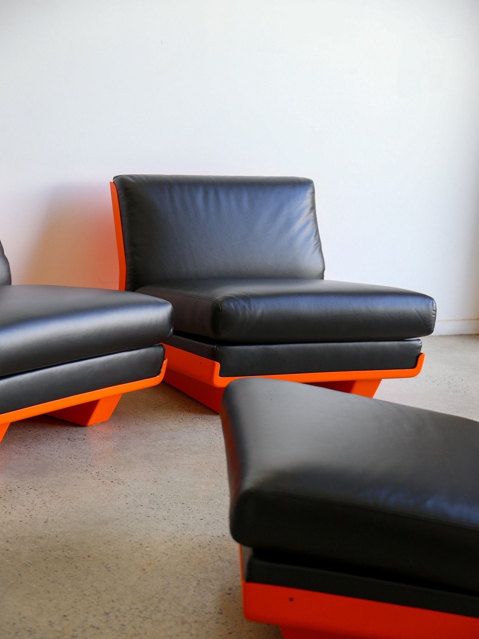 Italian Space Age Resin and Leather Lounge Chairs, 1970s - Lumini Collections