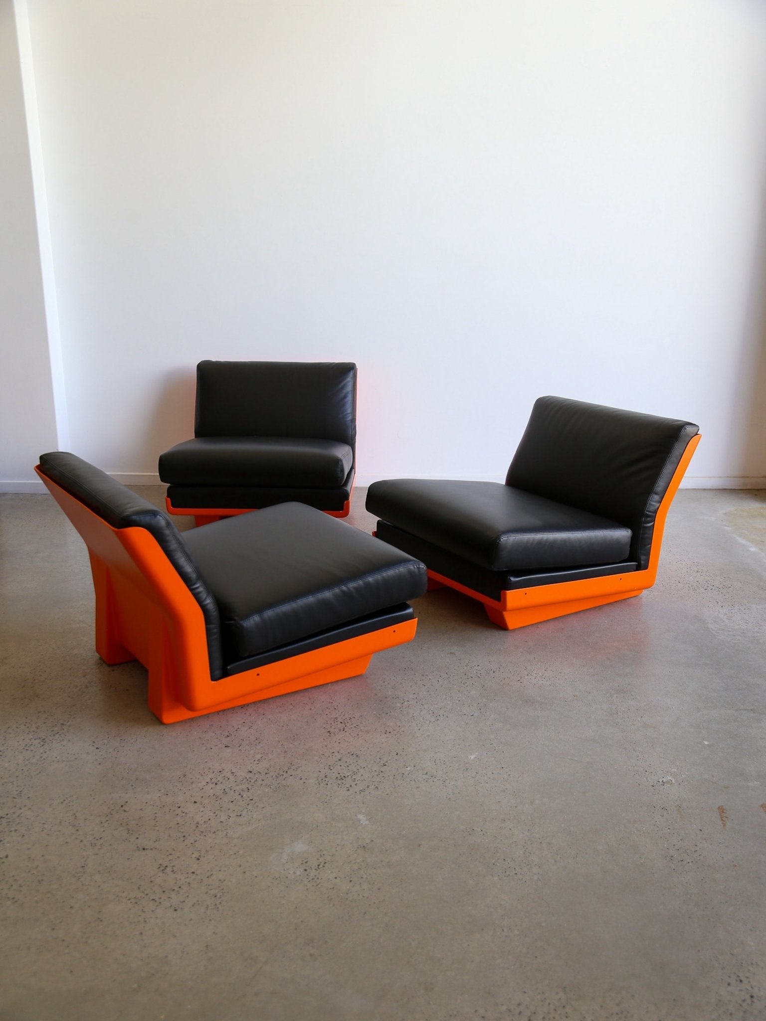 Italian Space Age Resin and Leather Lounge Chairs, 1970s - Lumini Collections