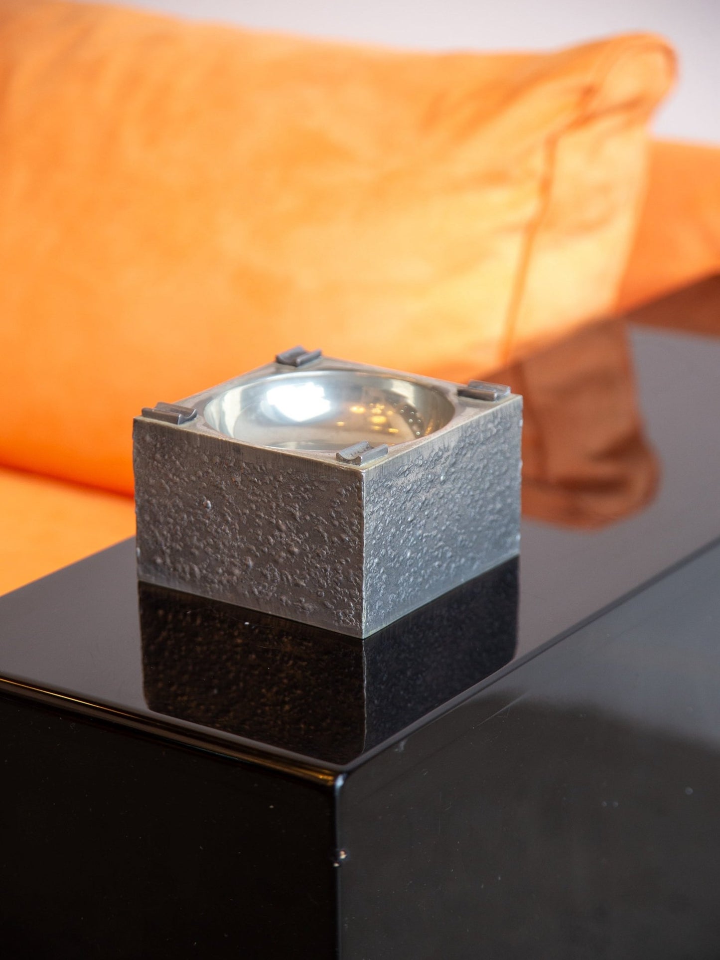 Italian vintage brutalist square ashtray in textured metal by Eltro, 1970s - Lumini Collections