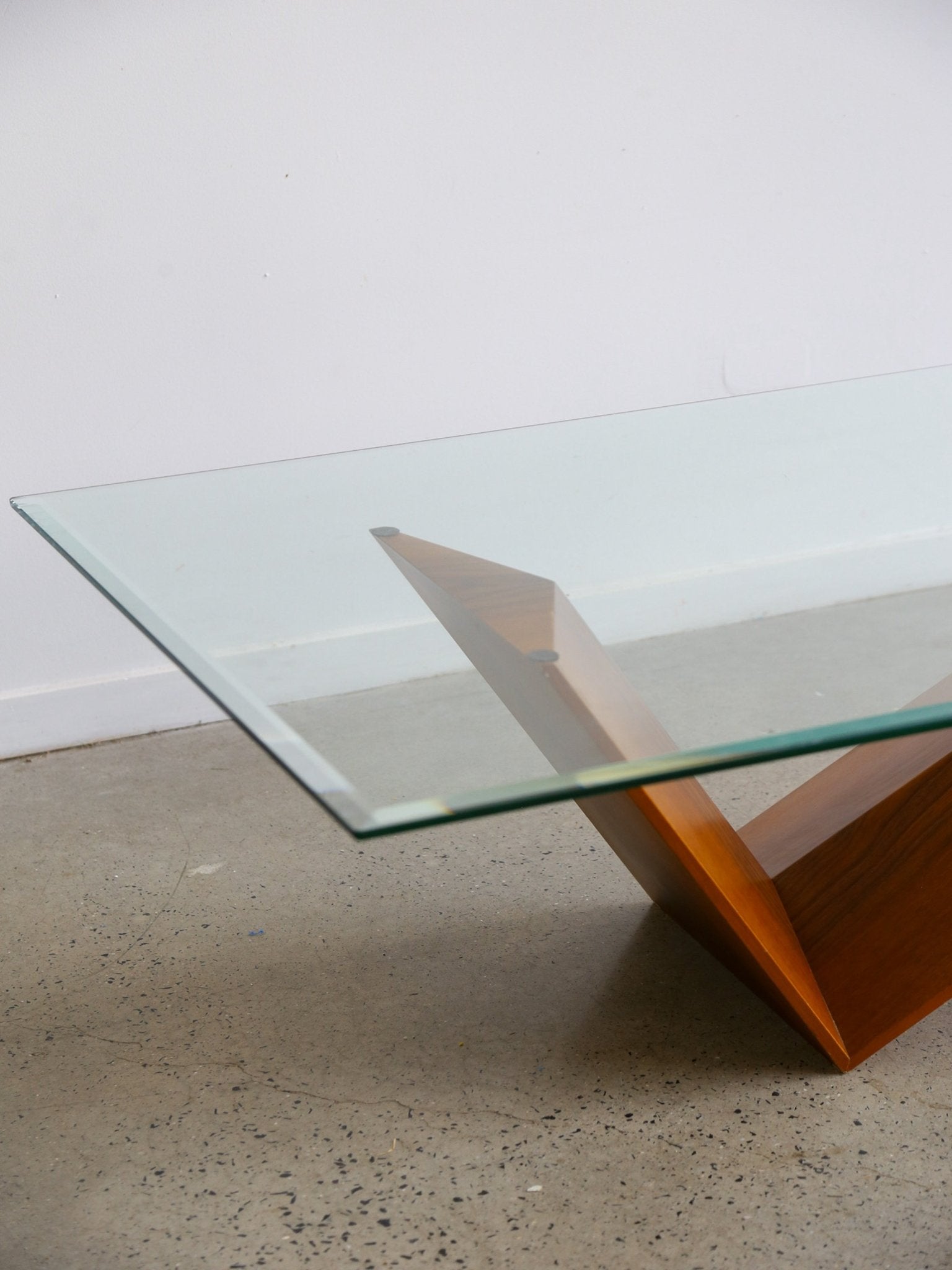 Italian vintage Valentino coffee table by Emanuele Zenere for Cattelan Italia - Lumini Collections