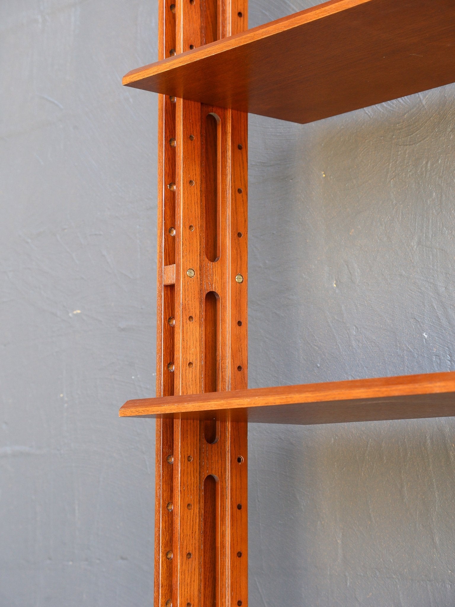La Giraffa by Paolo Tilche for Arform Bookcase - Lumini Collections