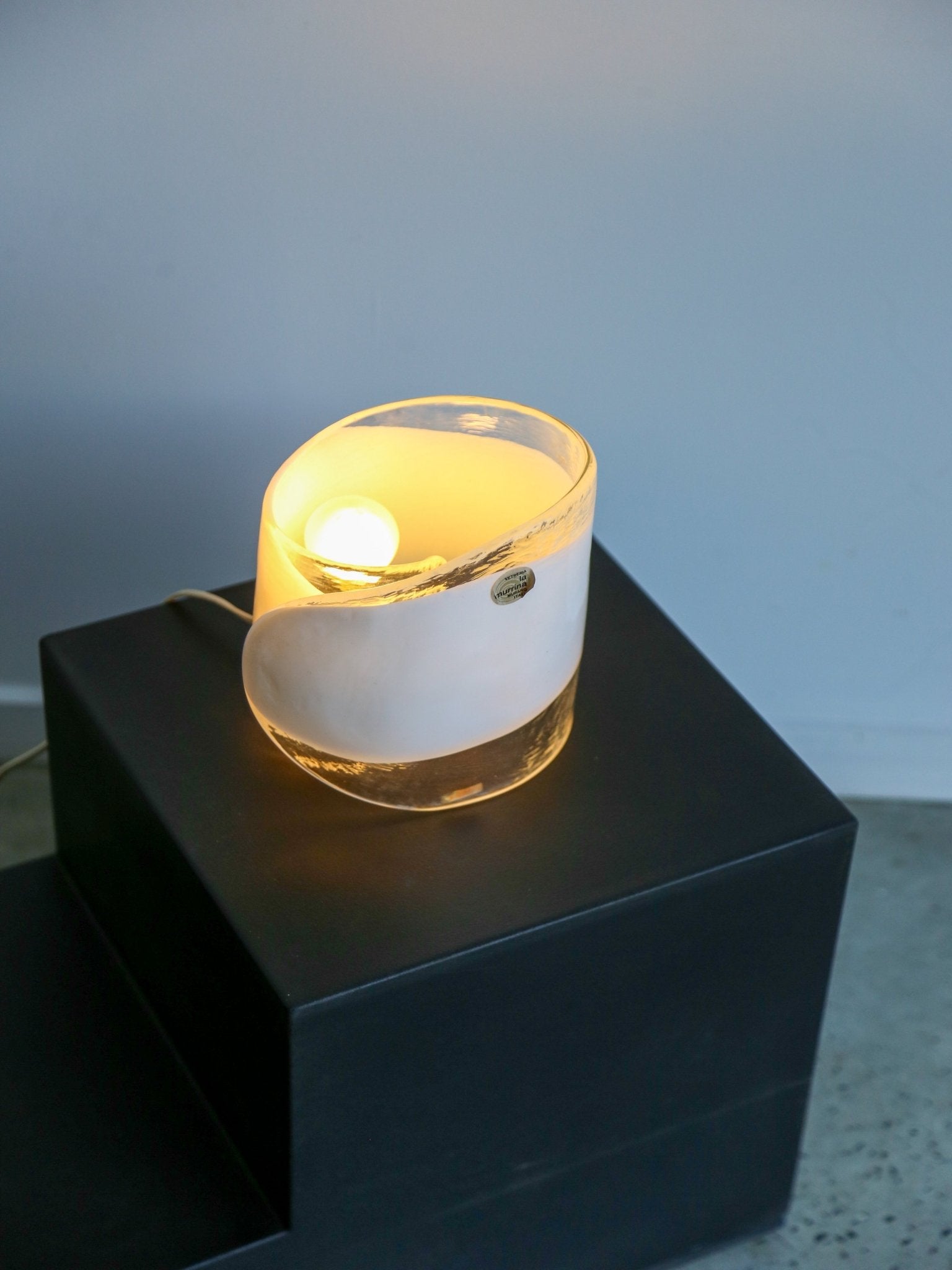 La Murrina White Murano Glass Table Lamp, 1960 - Lumini Collections