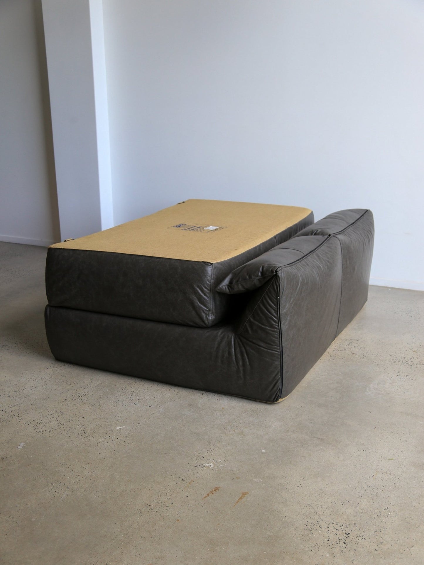 Mid - Century Modern Daybed “Le Bambole – Bamboletto” by Mario Bellini for B&B Italia, 1970s - Lumini Collections