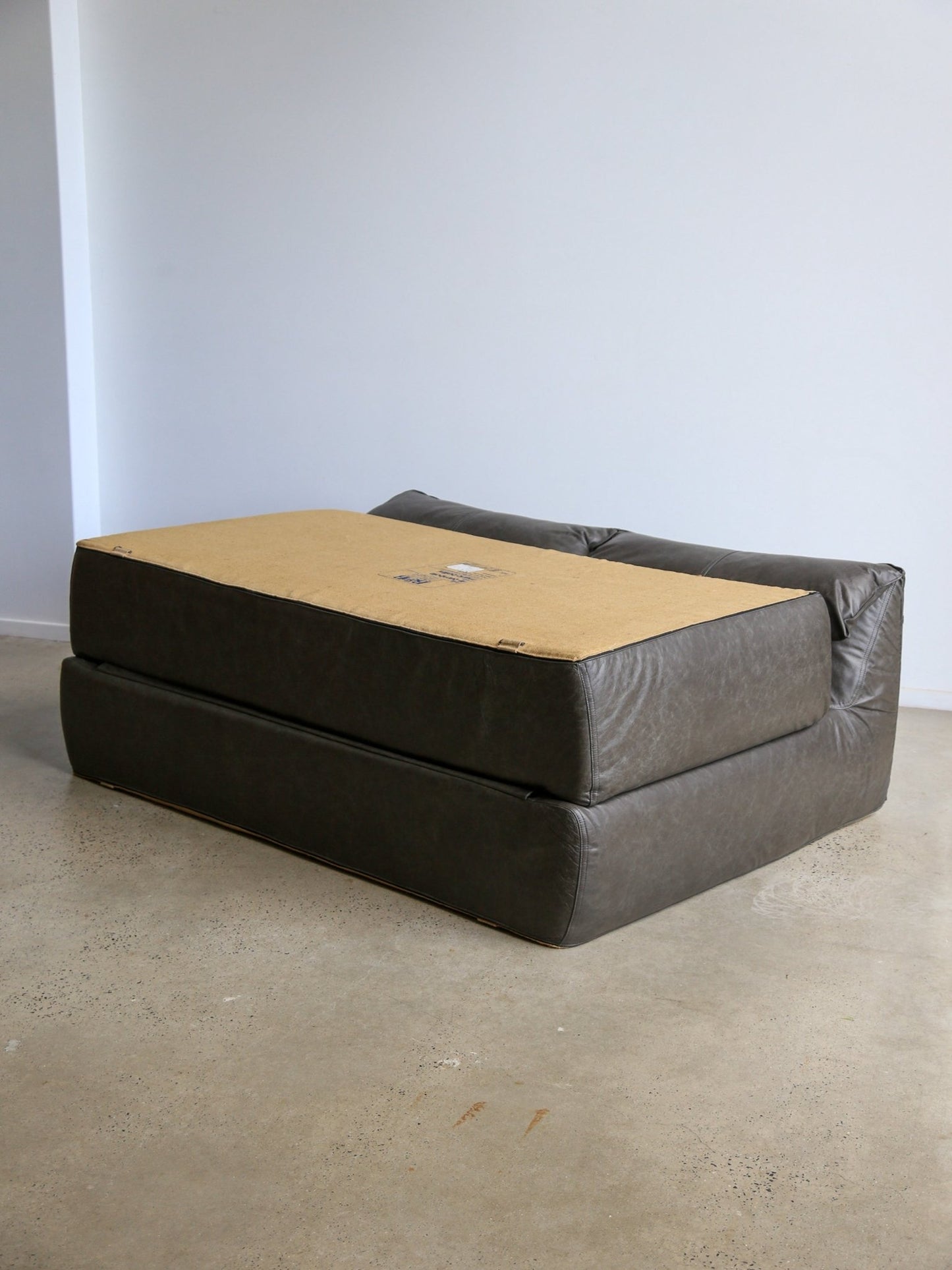 Mid - Century Modern Daybed “Le Bambole – Bamboletto” by Mario Bellini for B&B Italia, 1970s - Lumini Collections